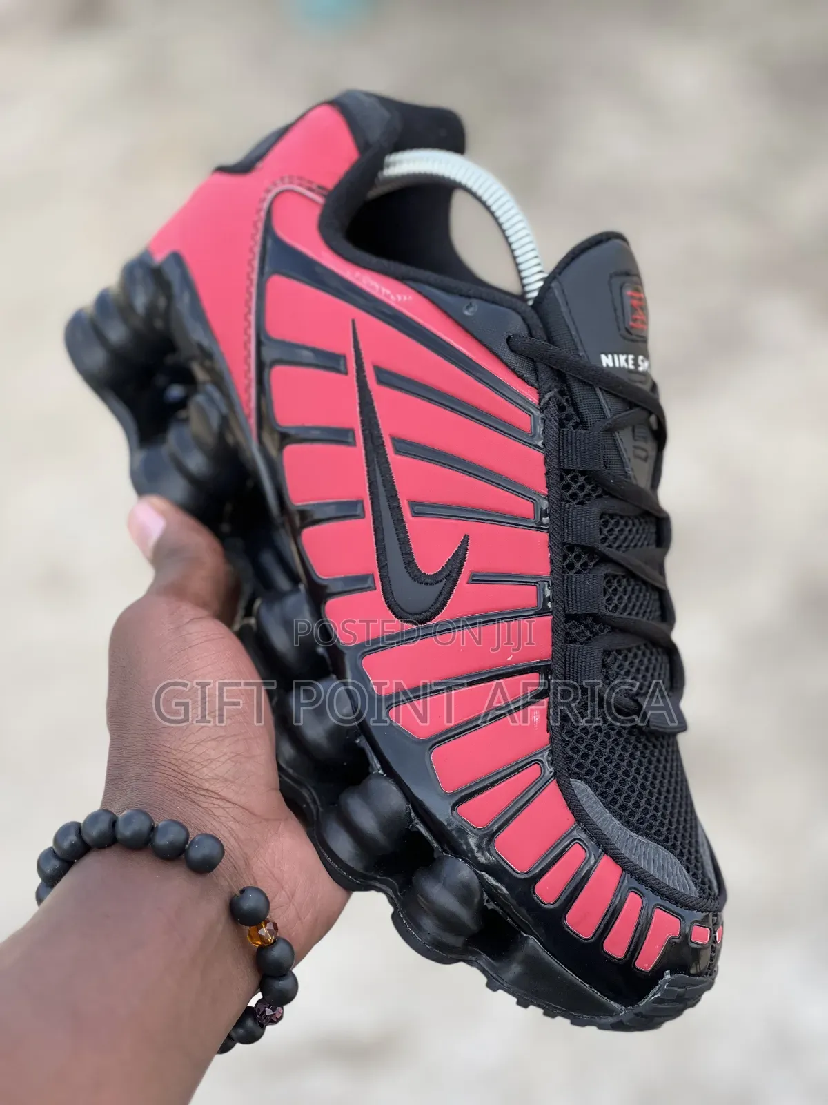 Nike Shox Tl Sneakers.