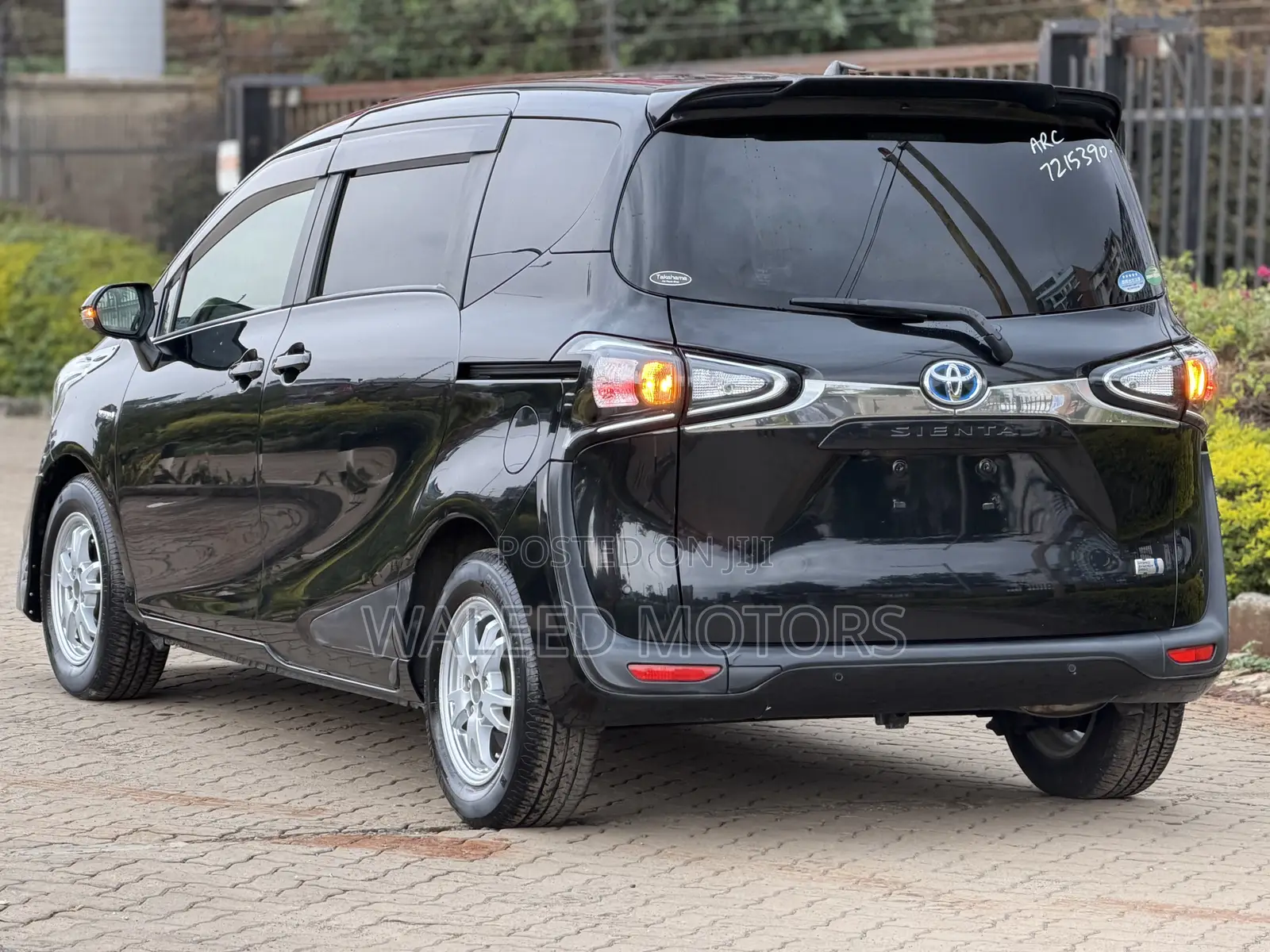 Toyota Sienta 2020 Black