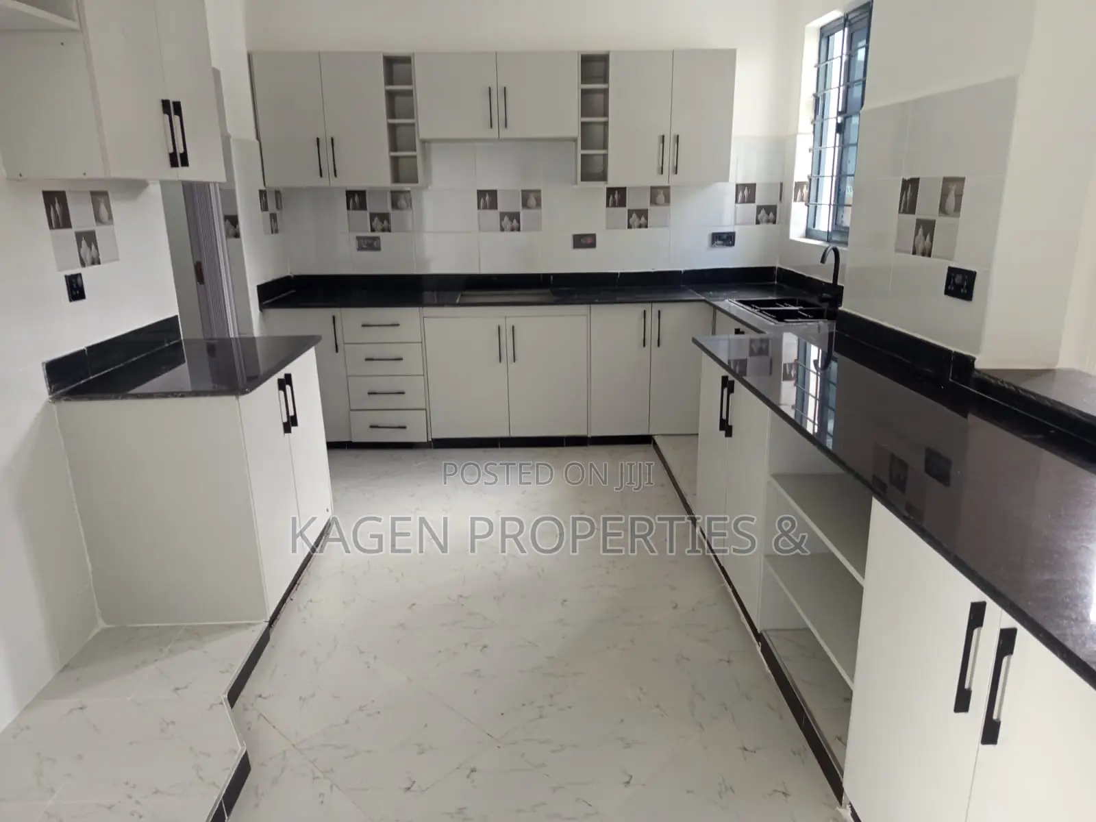 3bdrm Bungalow in Rimpa for sale