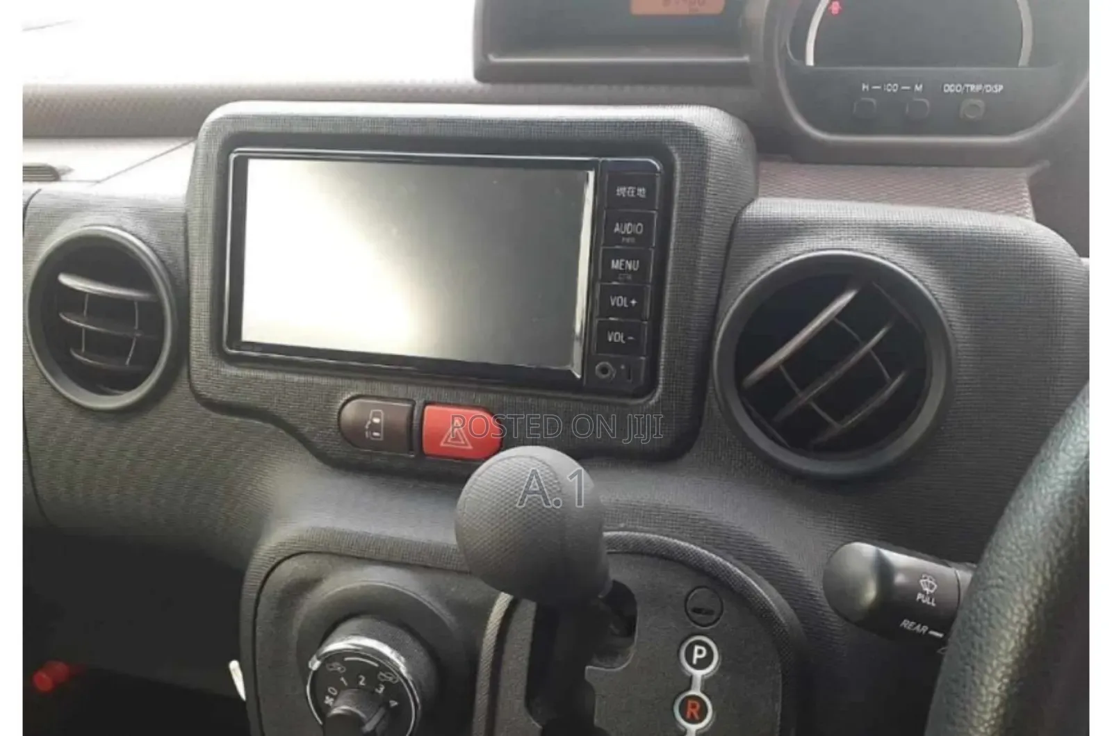 Toyota Porte 2018 White