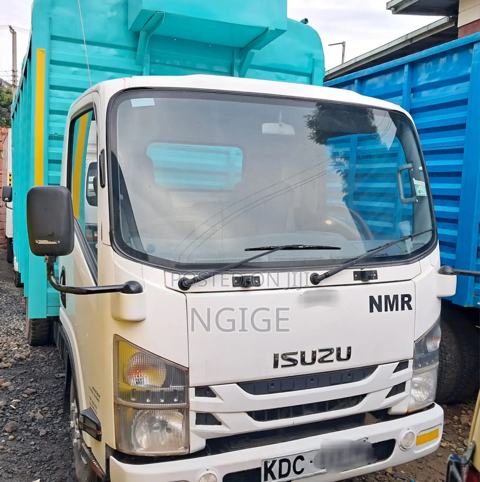 Isuzu NMR-Lorry