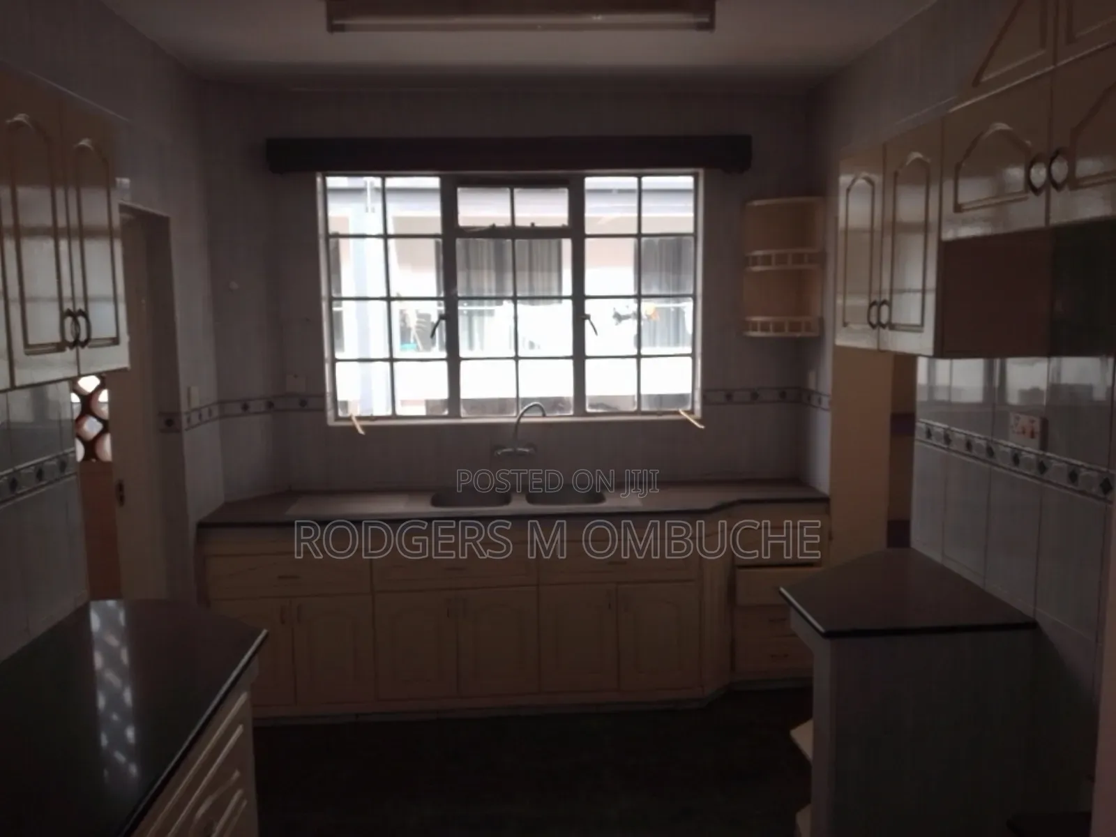 3bdrm Apartment in Valley Arcade for rent
