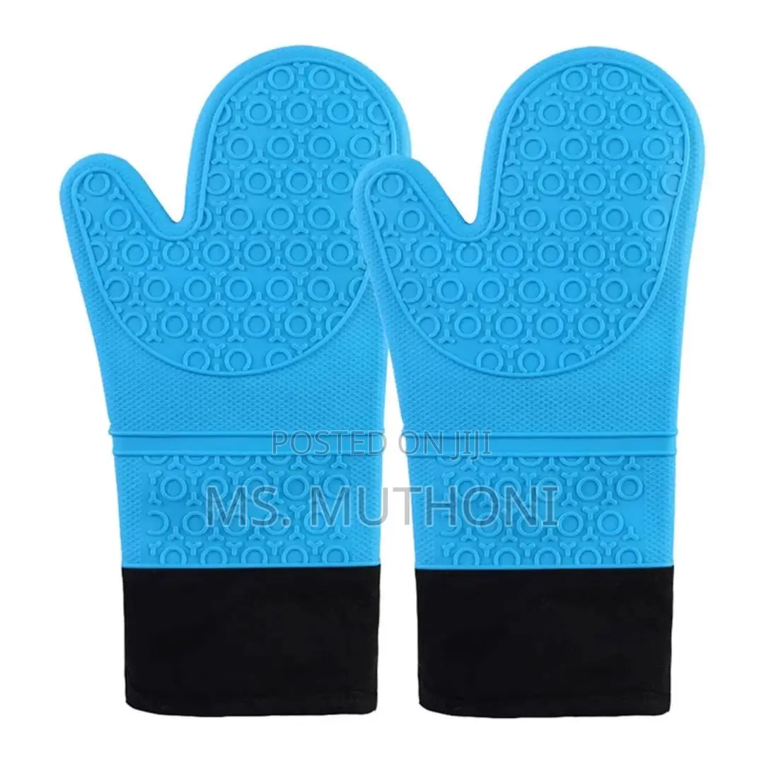 A Pair of Silicone Oven Gloves/ Mitts