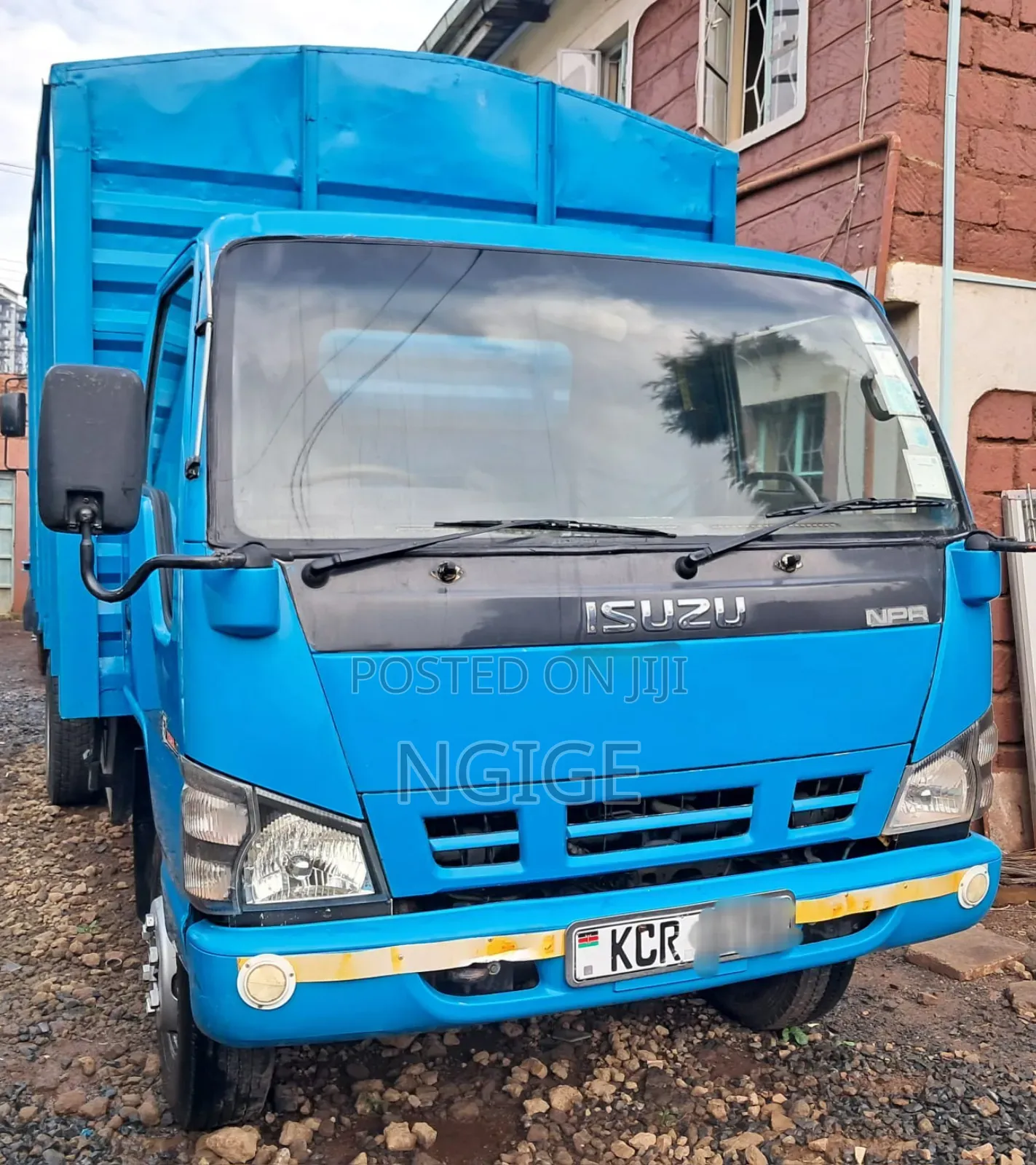 Isuzu NPR Truck