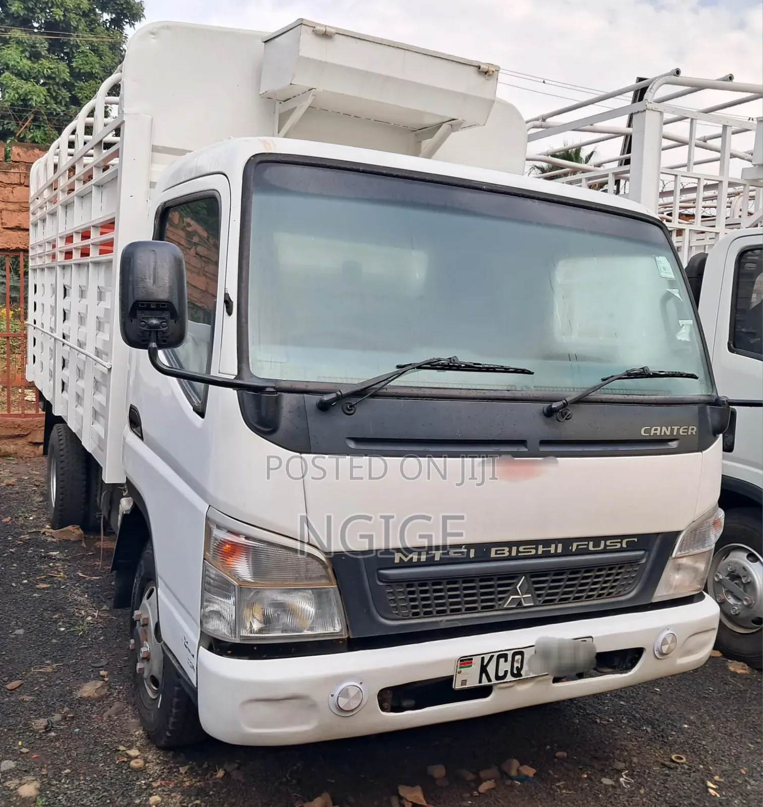 Mitsubishi Canter Lorry