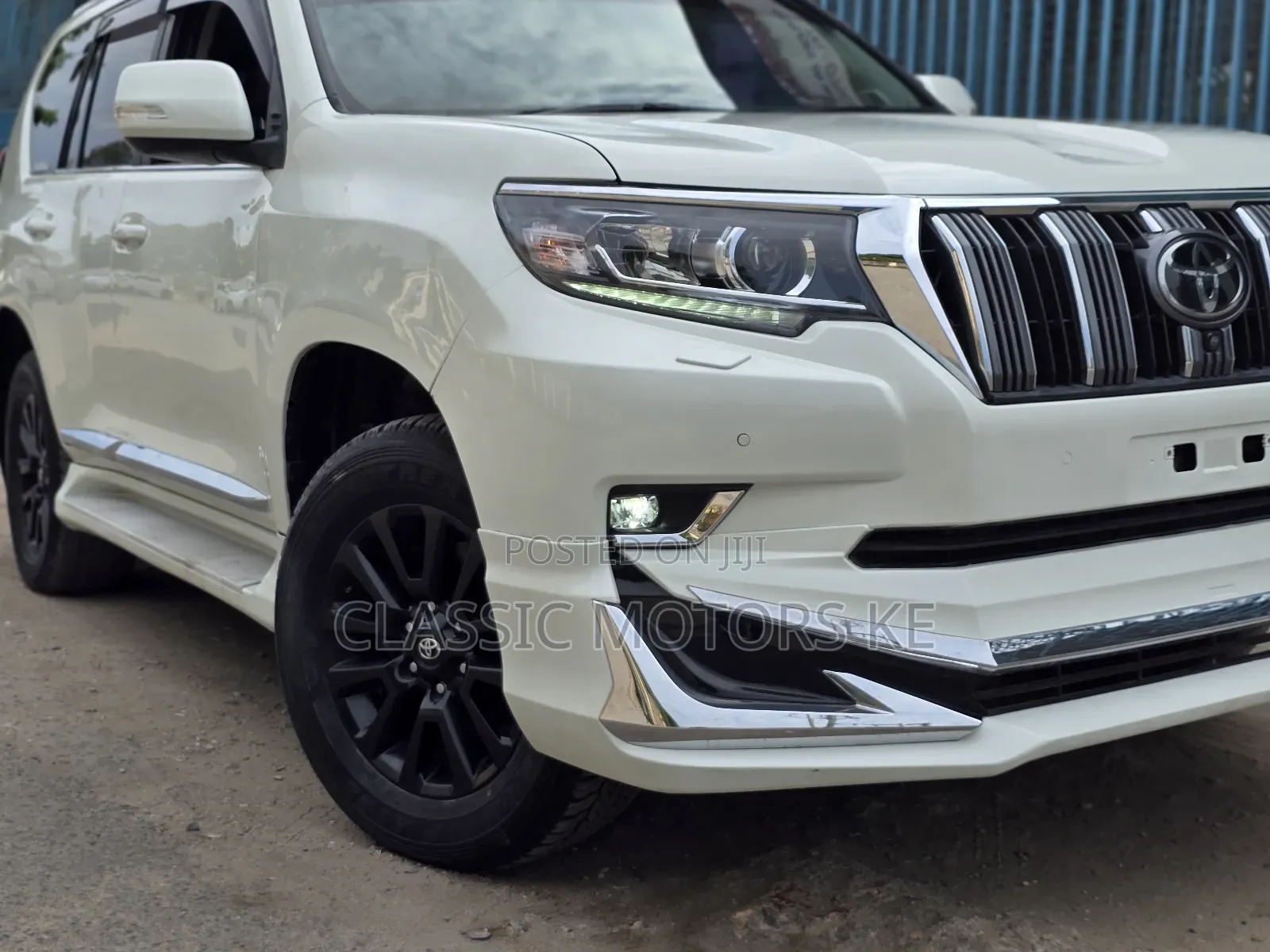 Toyota Land Cruiser Prado 2.8 2019 Pearl