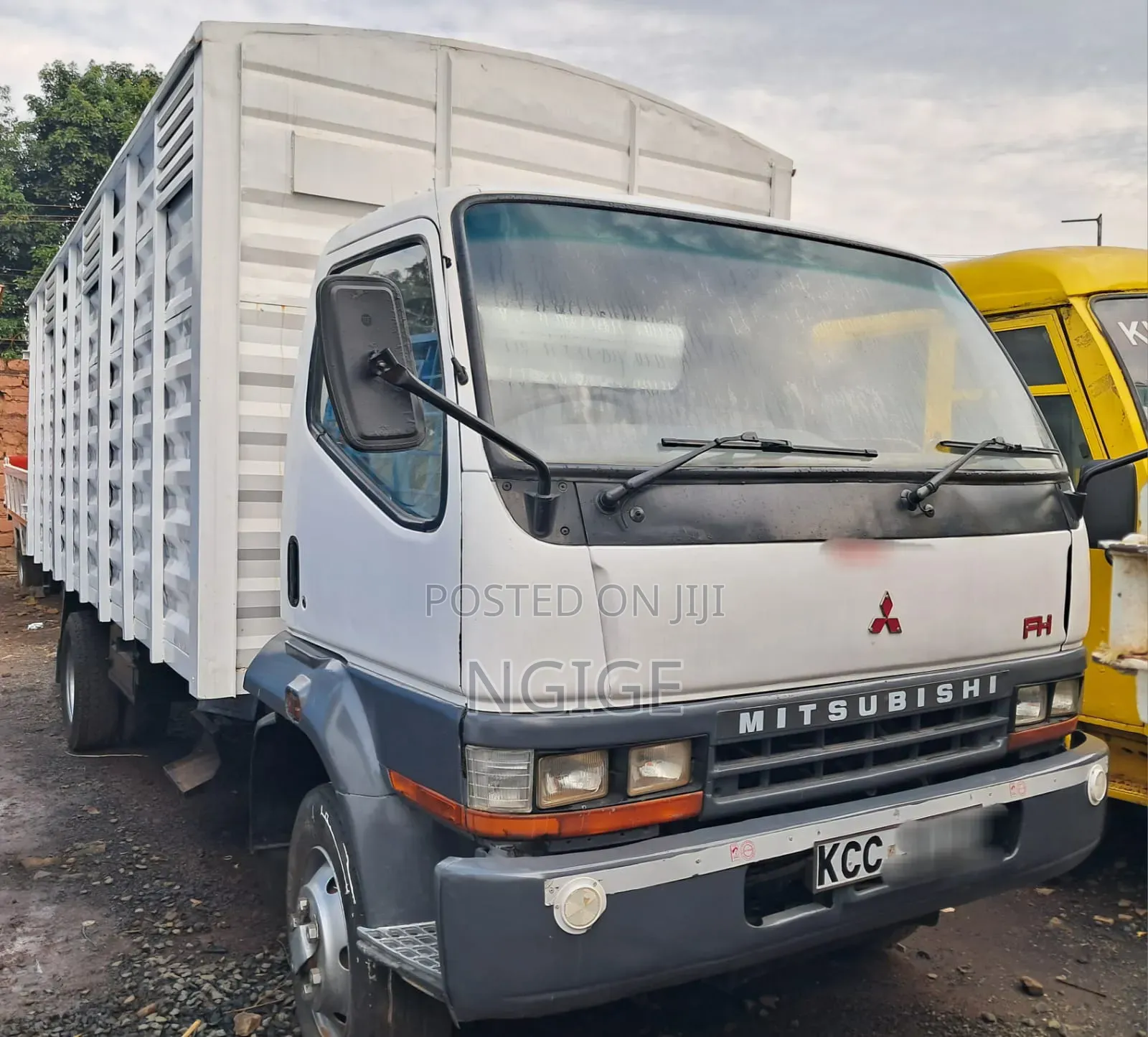 Mitsubishi Fh215