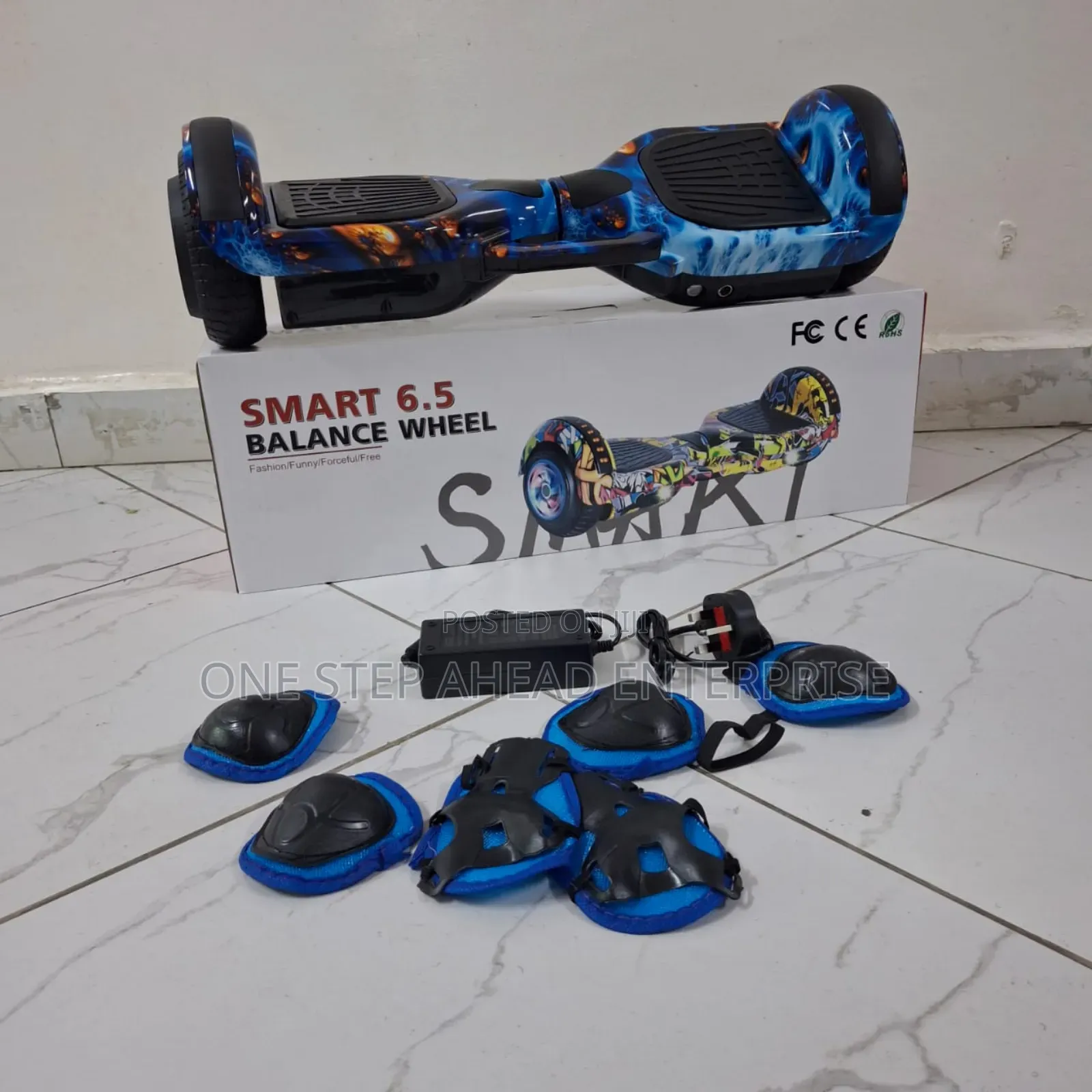 Smart 6.5 Inch Hoverboard With Protective Gears
