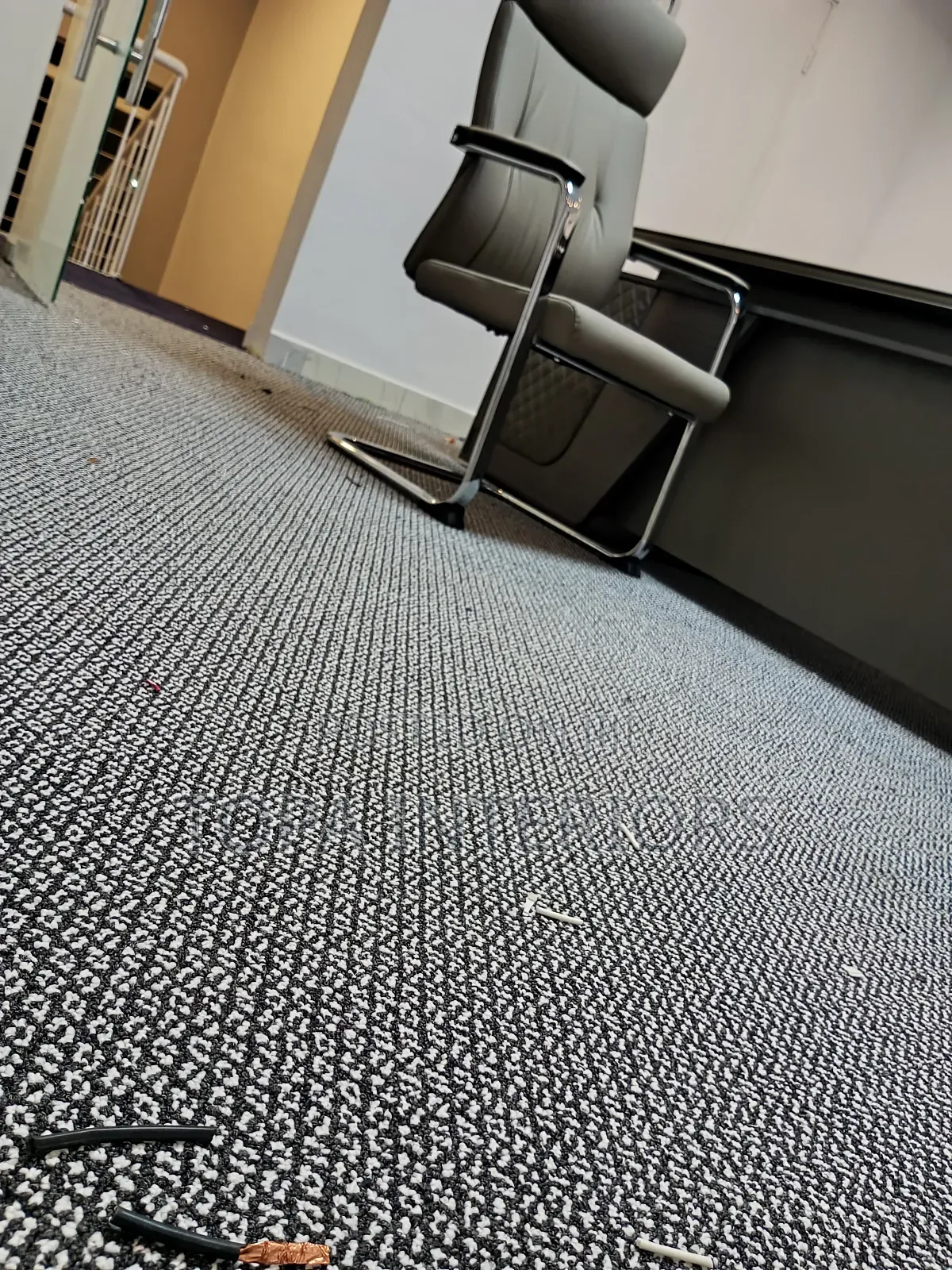 Cut to Size Black and White Dotted Floor Wall to Wall Office Carpets