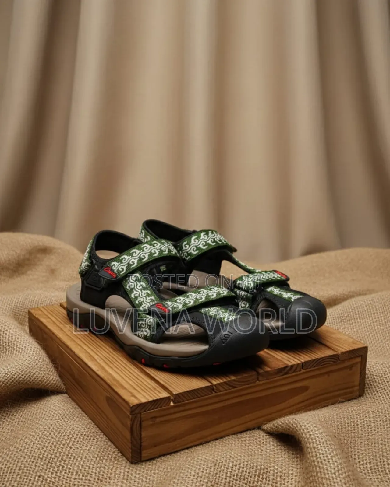 Multicoloured Men Cat Sandals