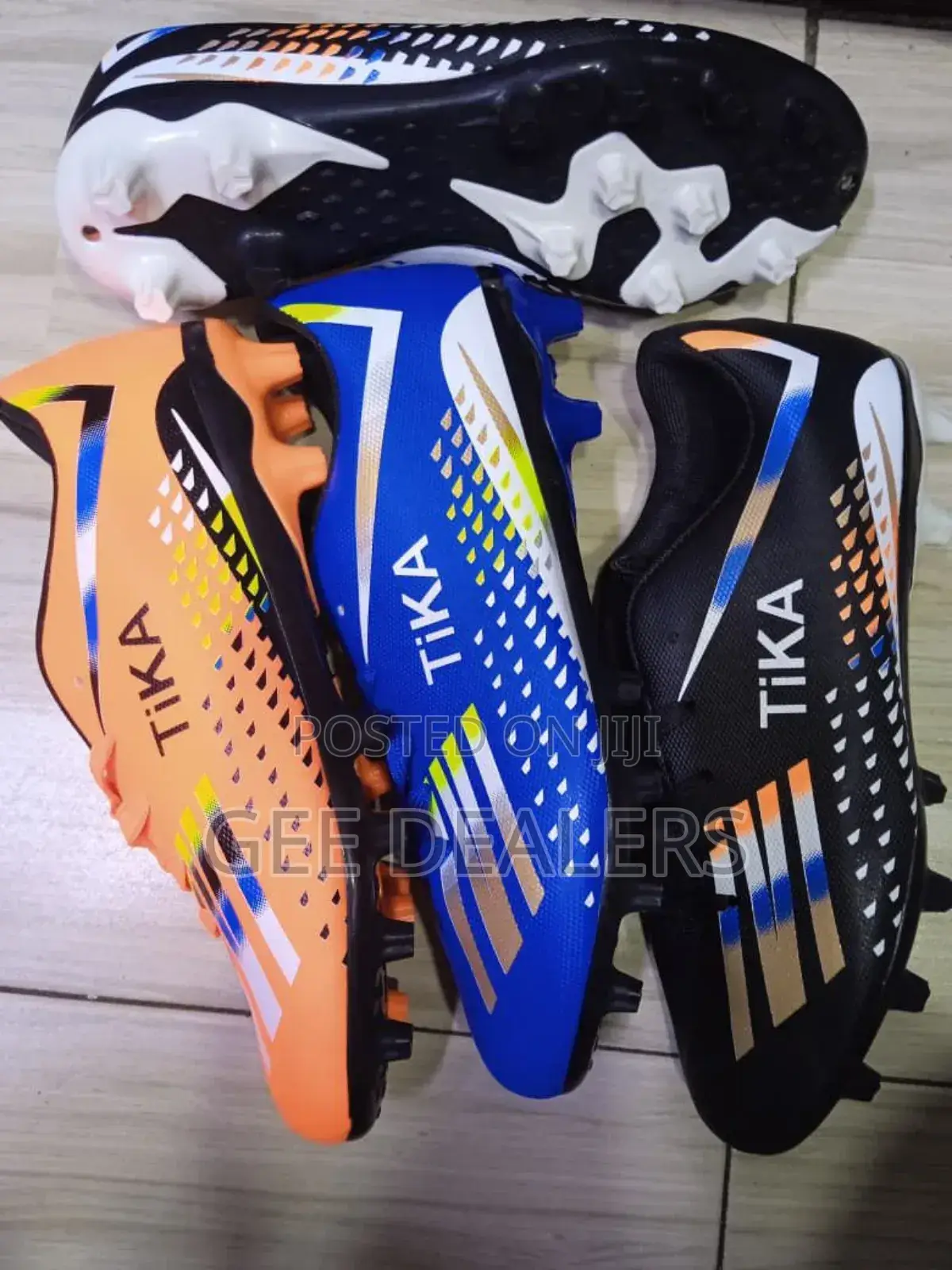 Tika Football Boots, Junior Kids Soccer Boots, Cleats Size 37-41
