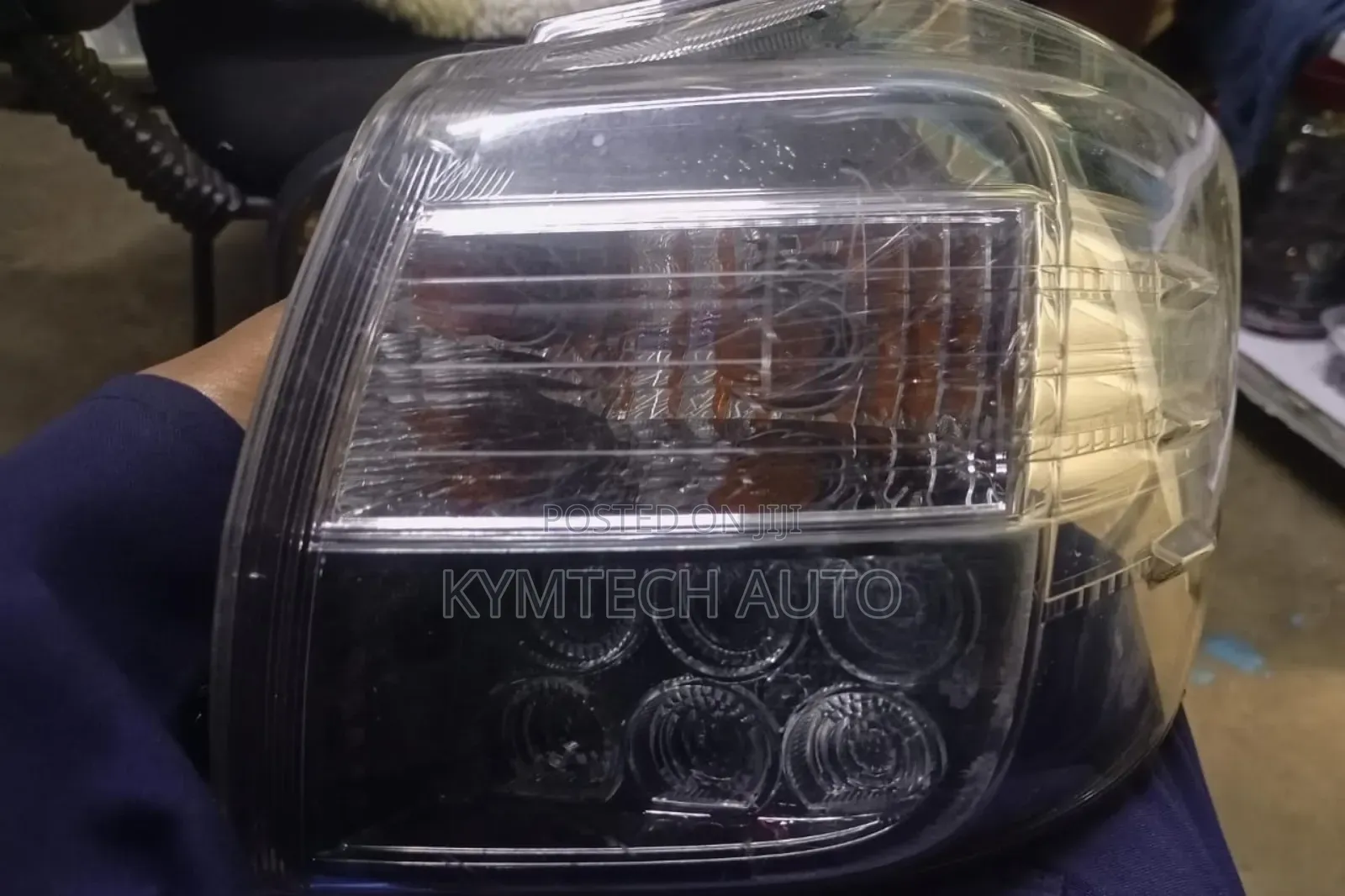 Tai Lamp Toyota Wish 2014