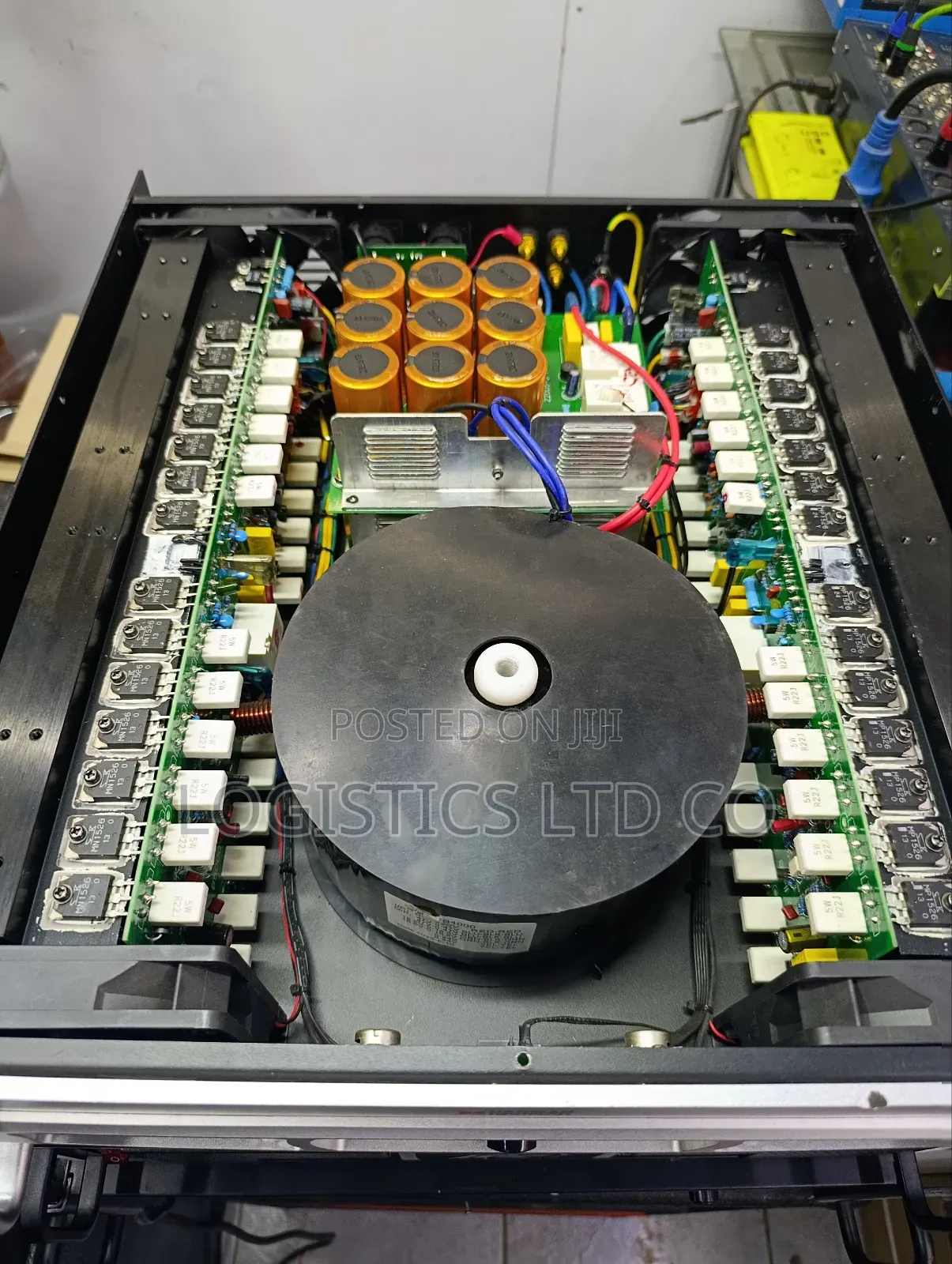 Harman Bh-403 Ex-Uk Professional Power Amplifier