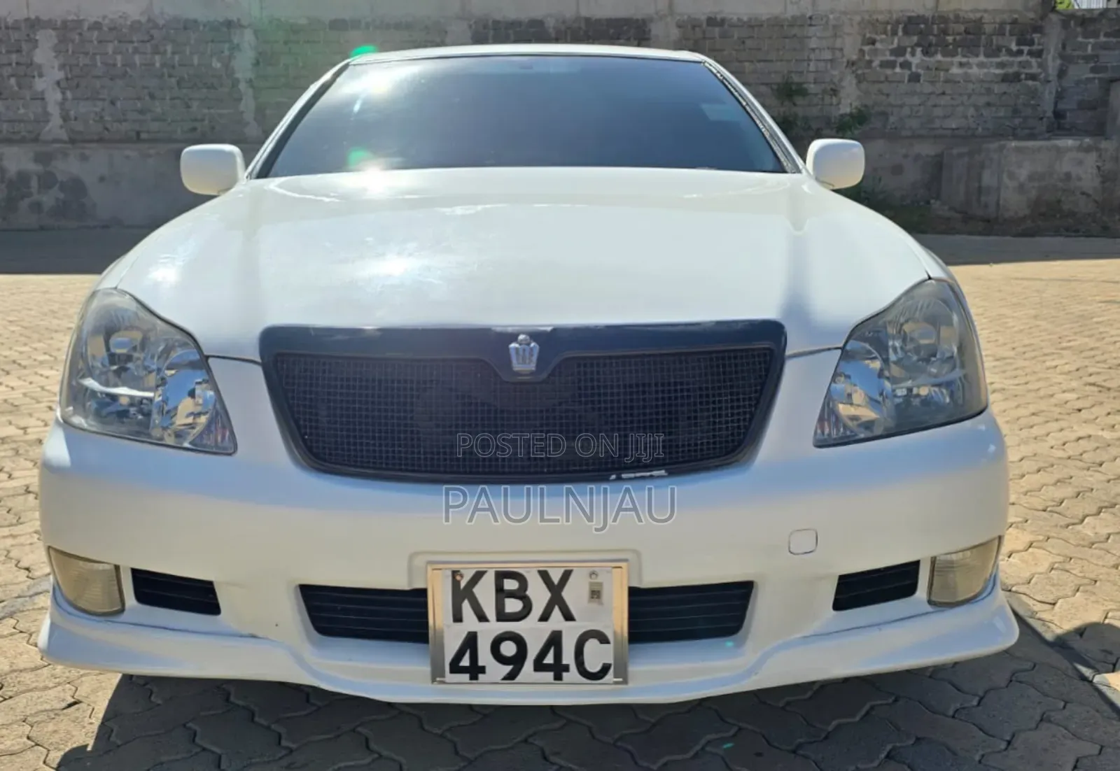Toyota Crown 2006 White