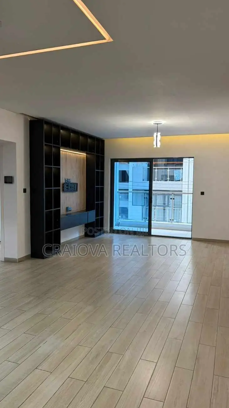 2bdrm Apartment in Valley Arcade for rent