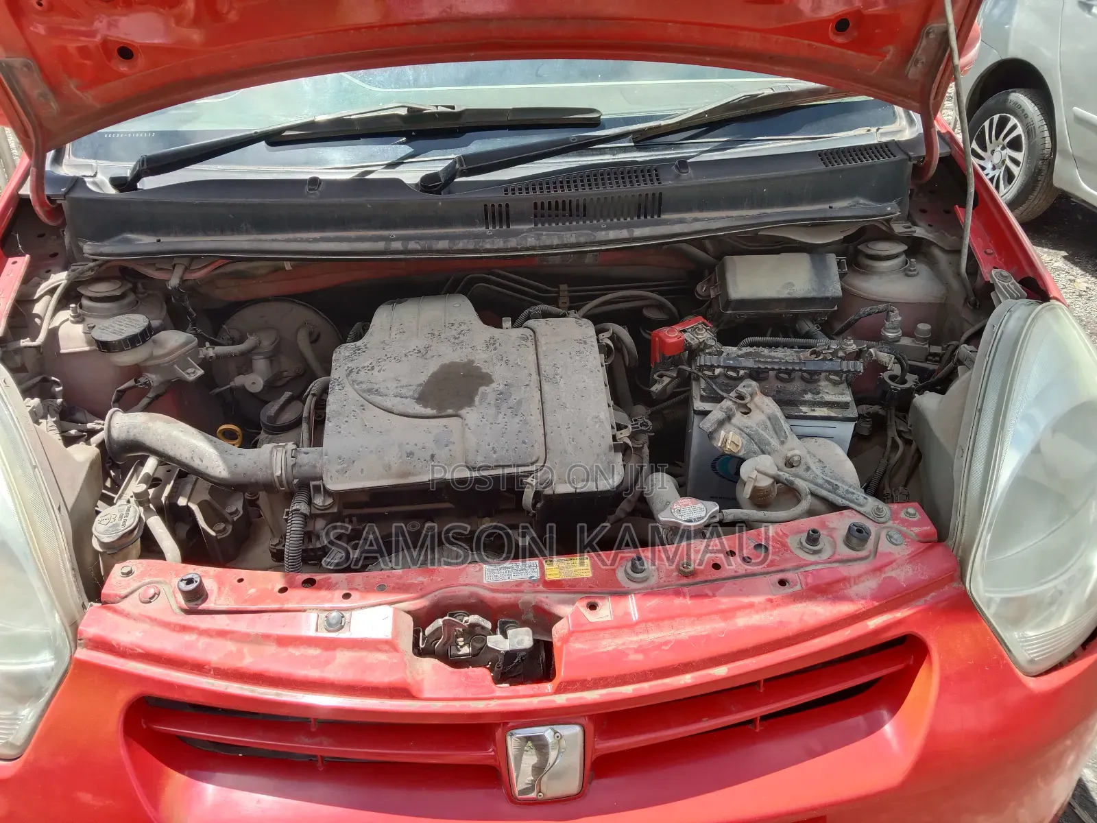 Toyota Passo 2012 Red