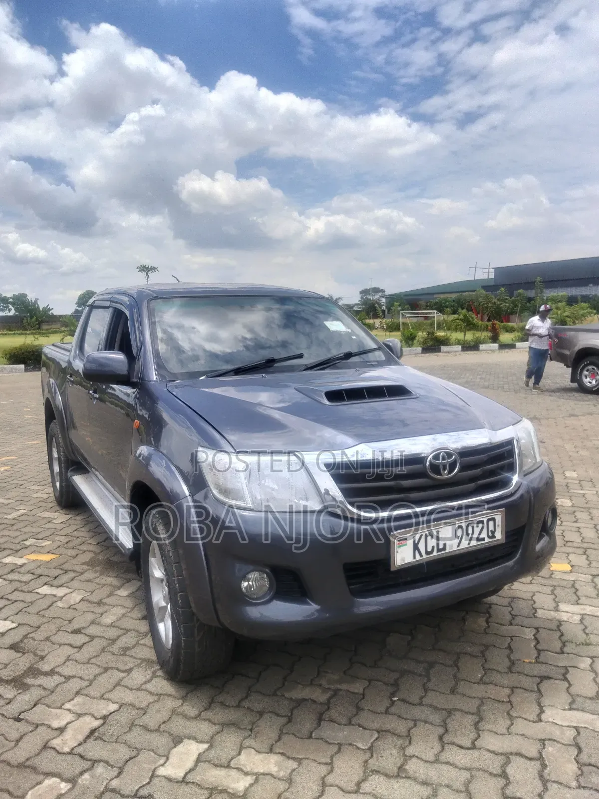 Toyota Hilux 2.5 D-4D SRX 2011 Black