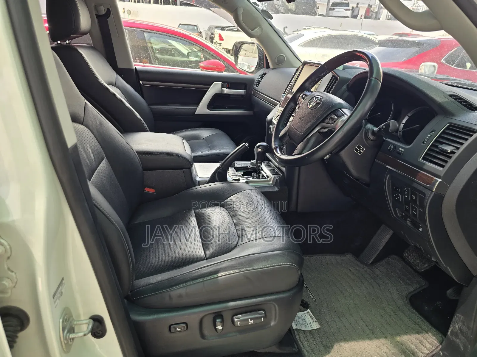 Toyota Land Cruiser 2018  White 