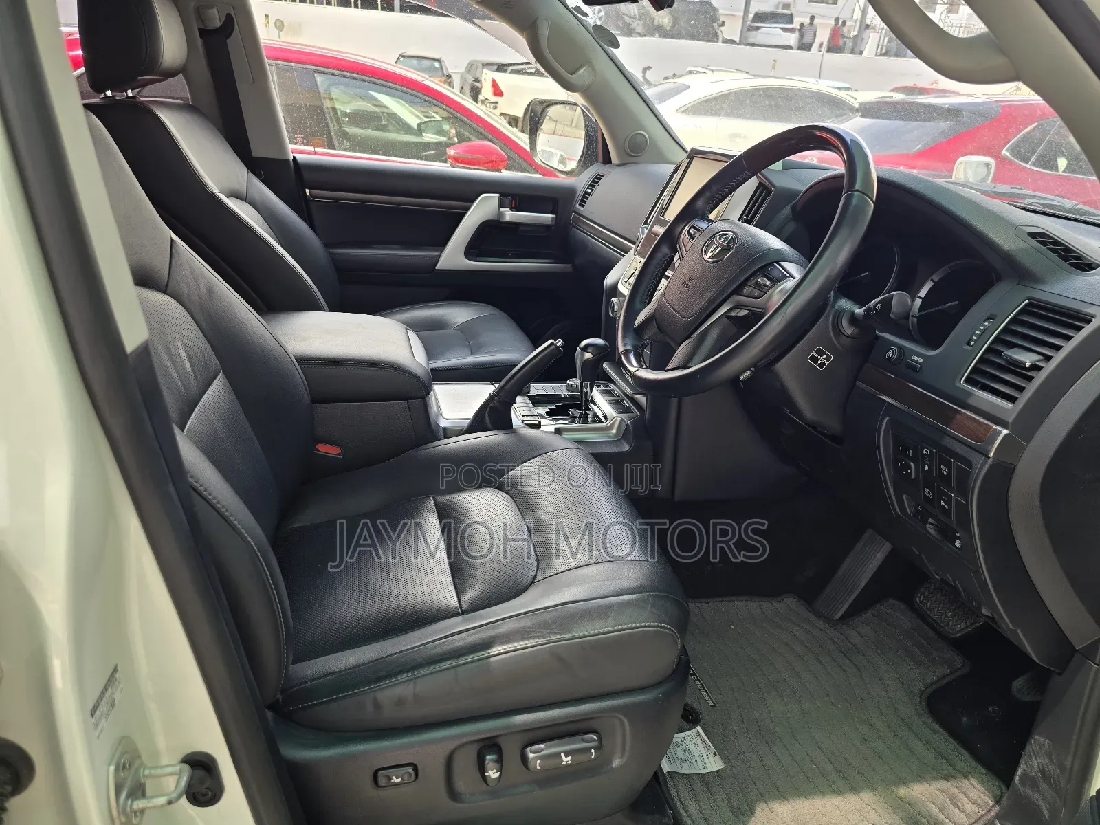Toyota Land Cruiser 2018  White 
