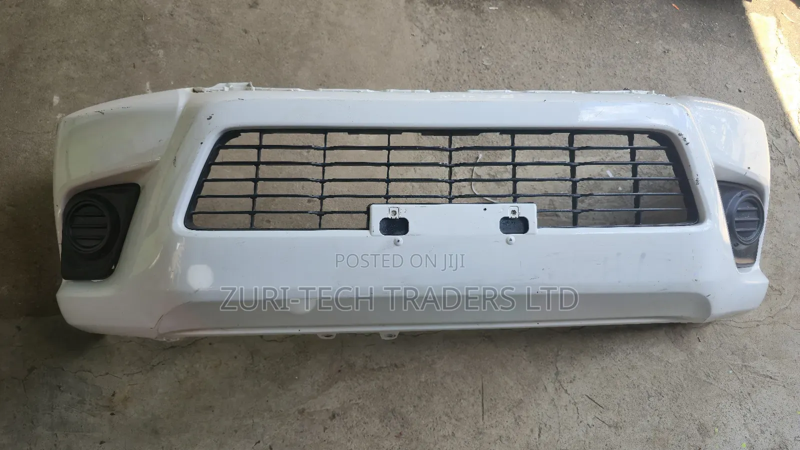 Front Bumper  Hilux Revo