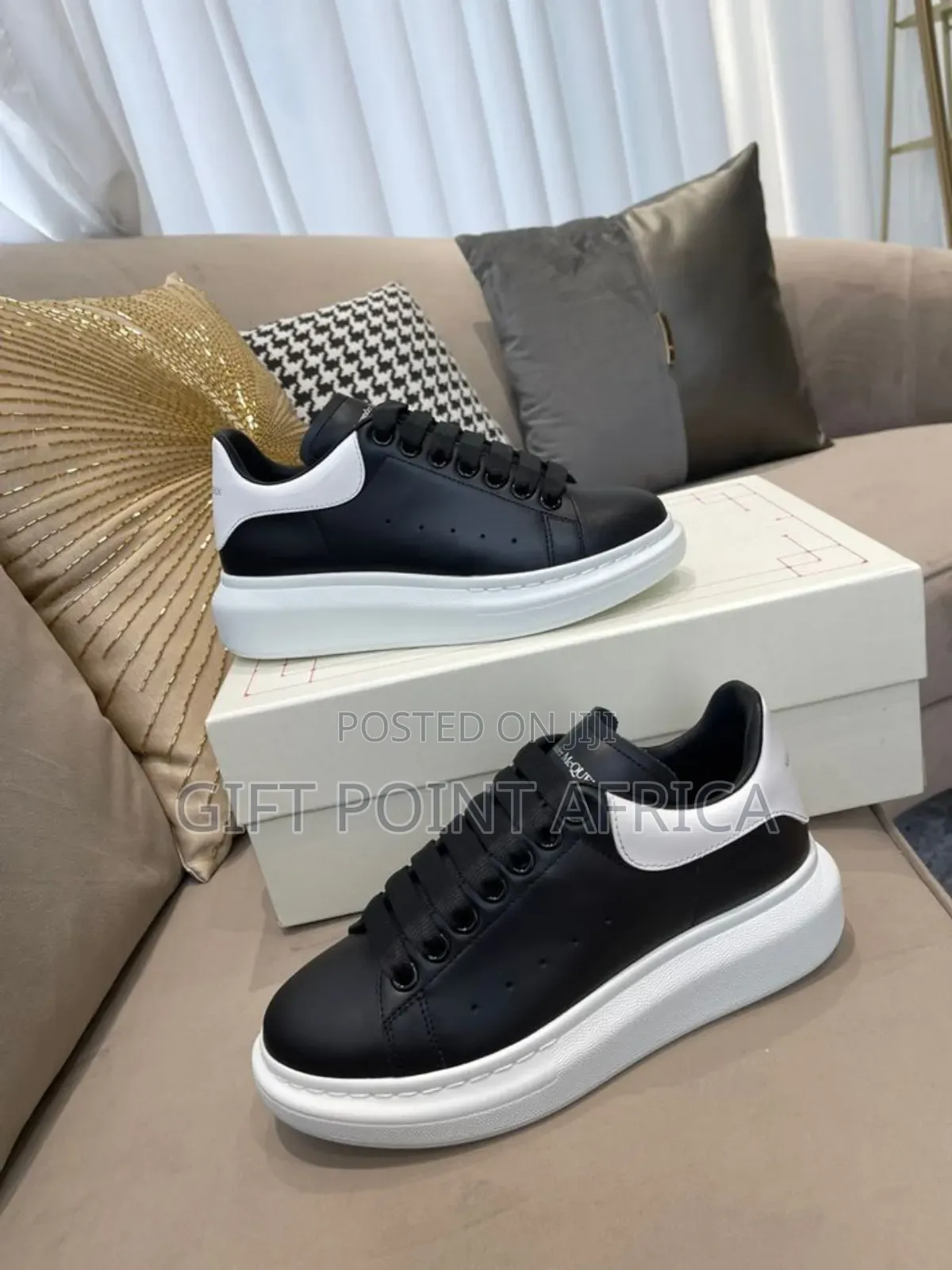 Alexander Mcqueen Oversized Sneakers In Black And White.