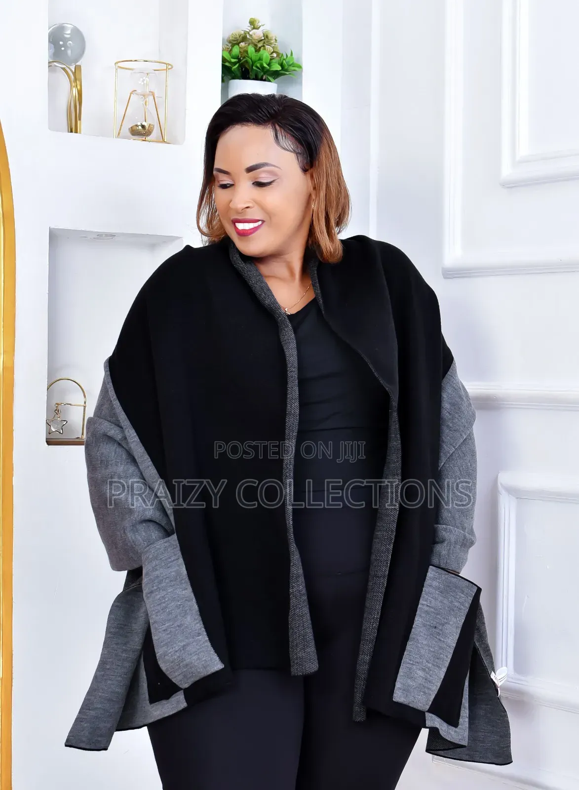 Stylish 2 Colors Ponchos With Pockets