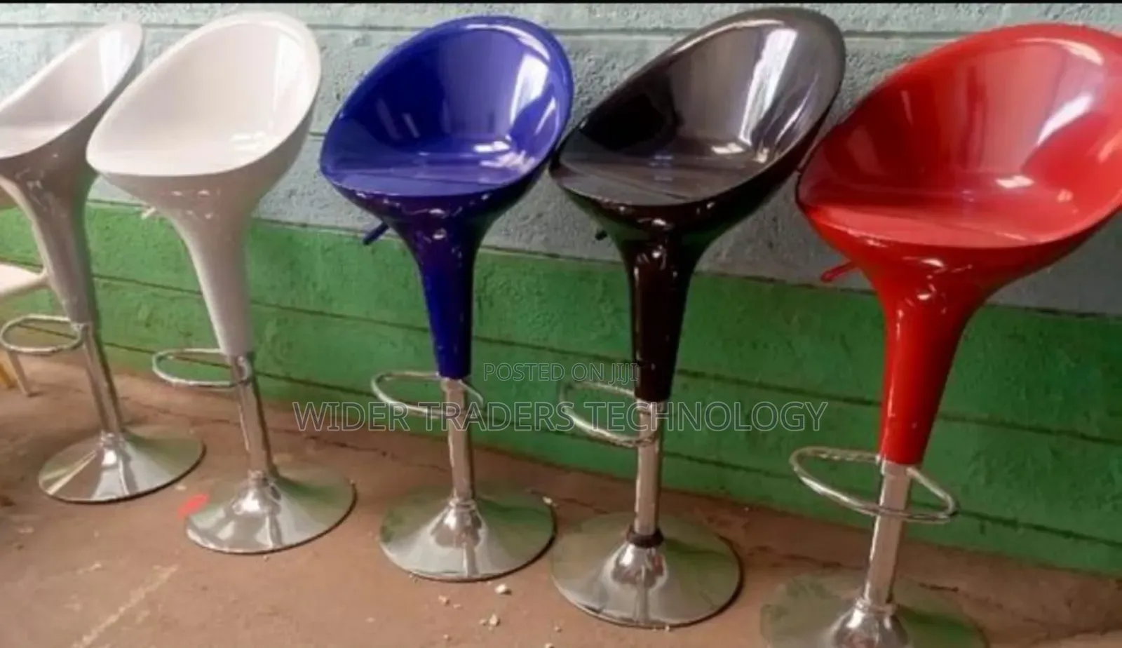 Adjustable Bar Stool Round Seat