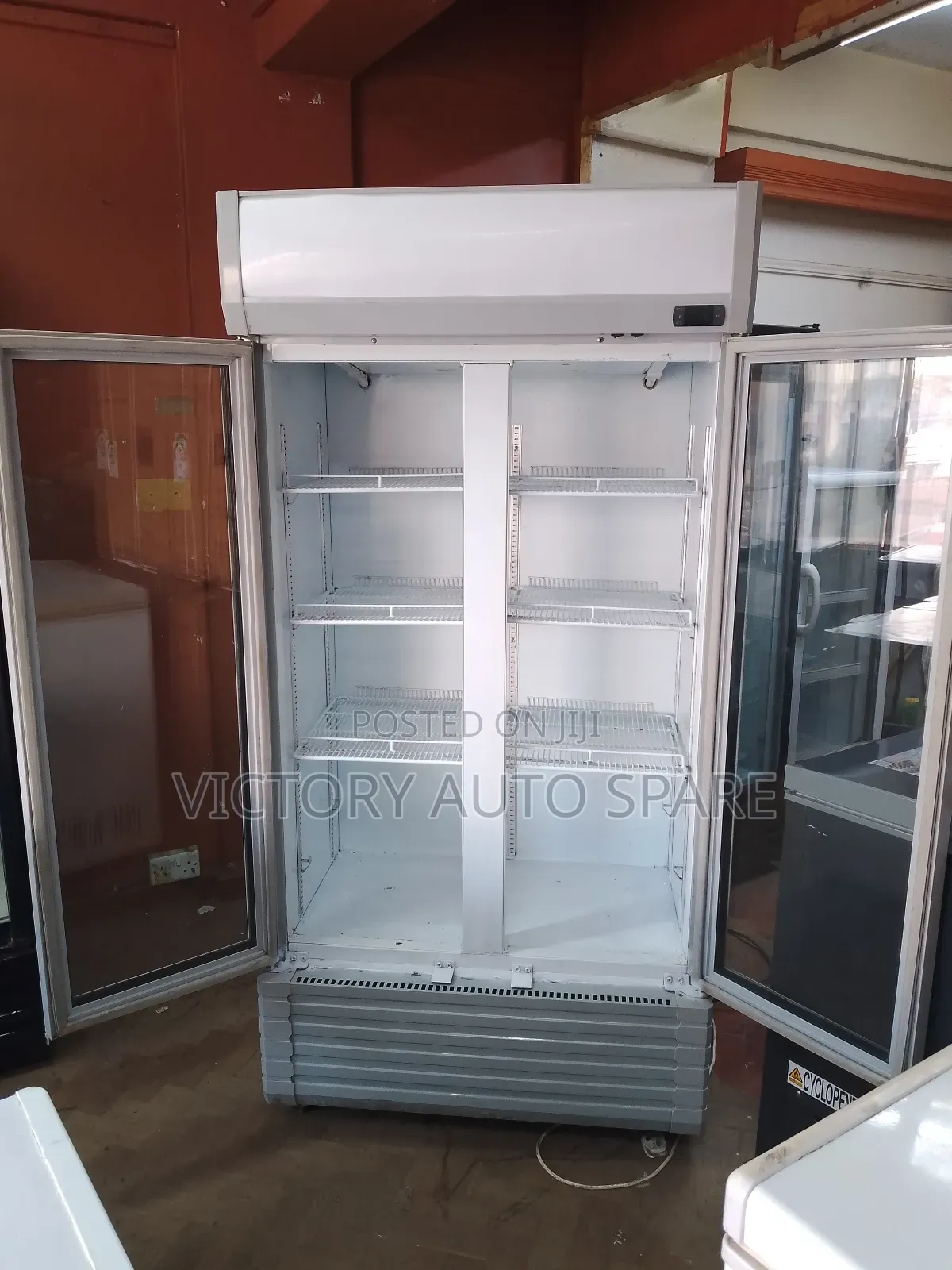 Ramtons Display Fridge (Super Clean)
