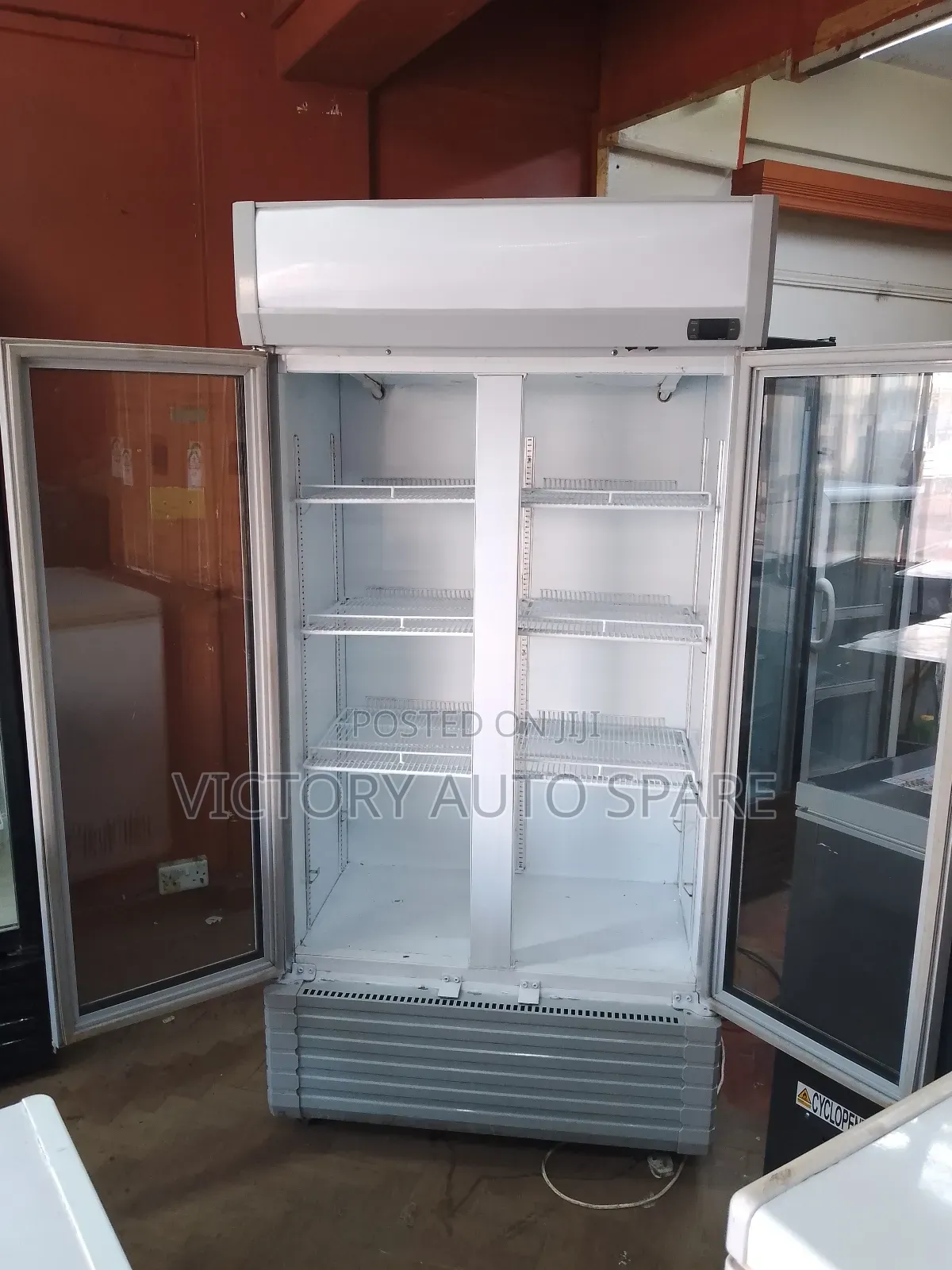 Ramtons Display Fridge (Super Clean)