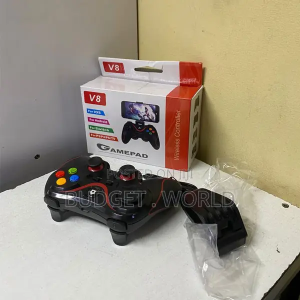 Techsuit V8 Ergonomic Wireless Controller for Android Pc