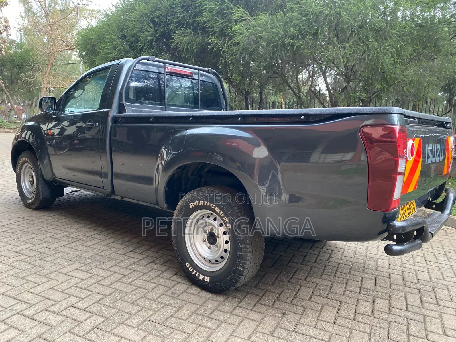 Isuzu D-MAX 2022 Gray