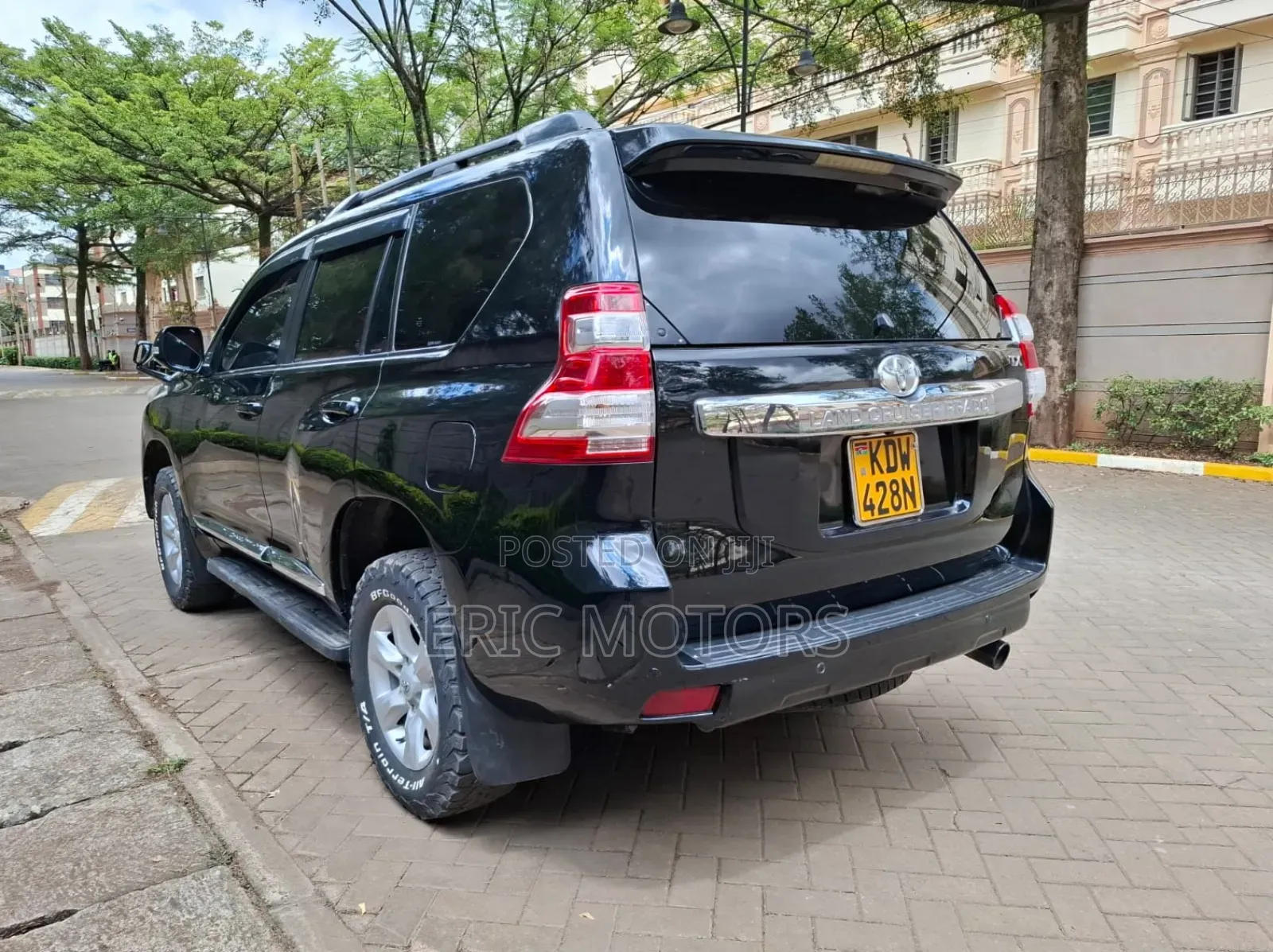 Toyota Land Cruiser Prado 2014 Black