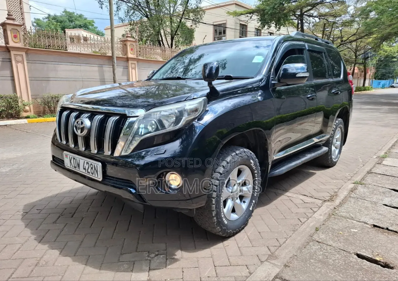 Toyota Land Cruiser Prado 2014 Black