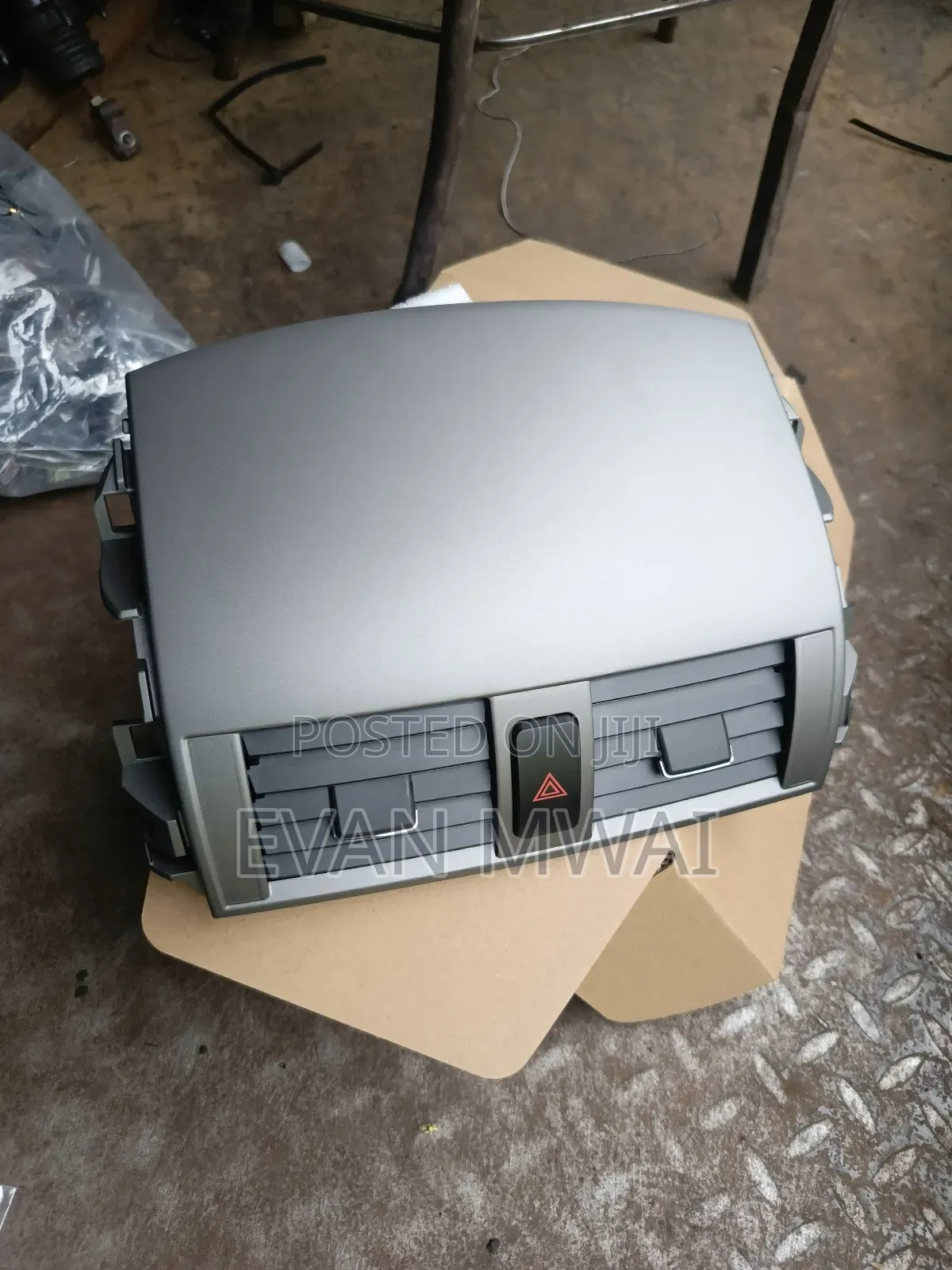 Console/Ac Vent Face Axio/Fielder 2008