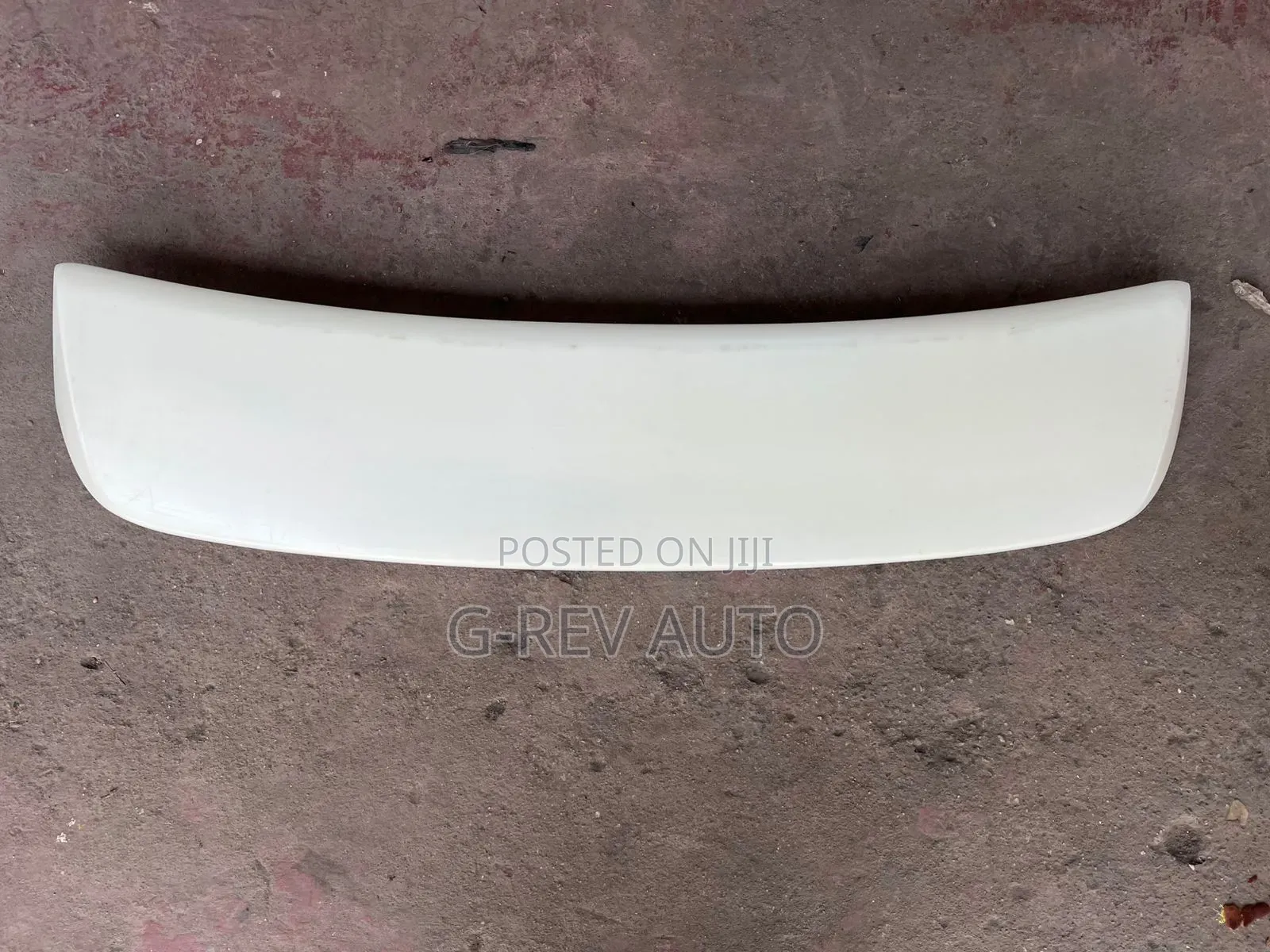 Toyota  Fielder Spoiler.