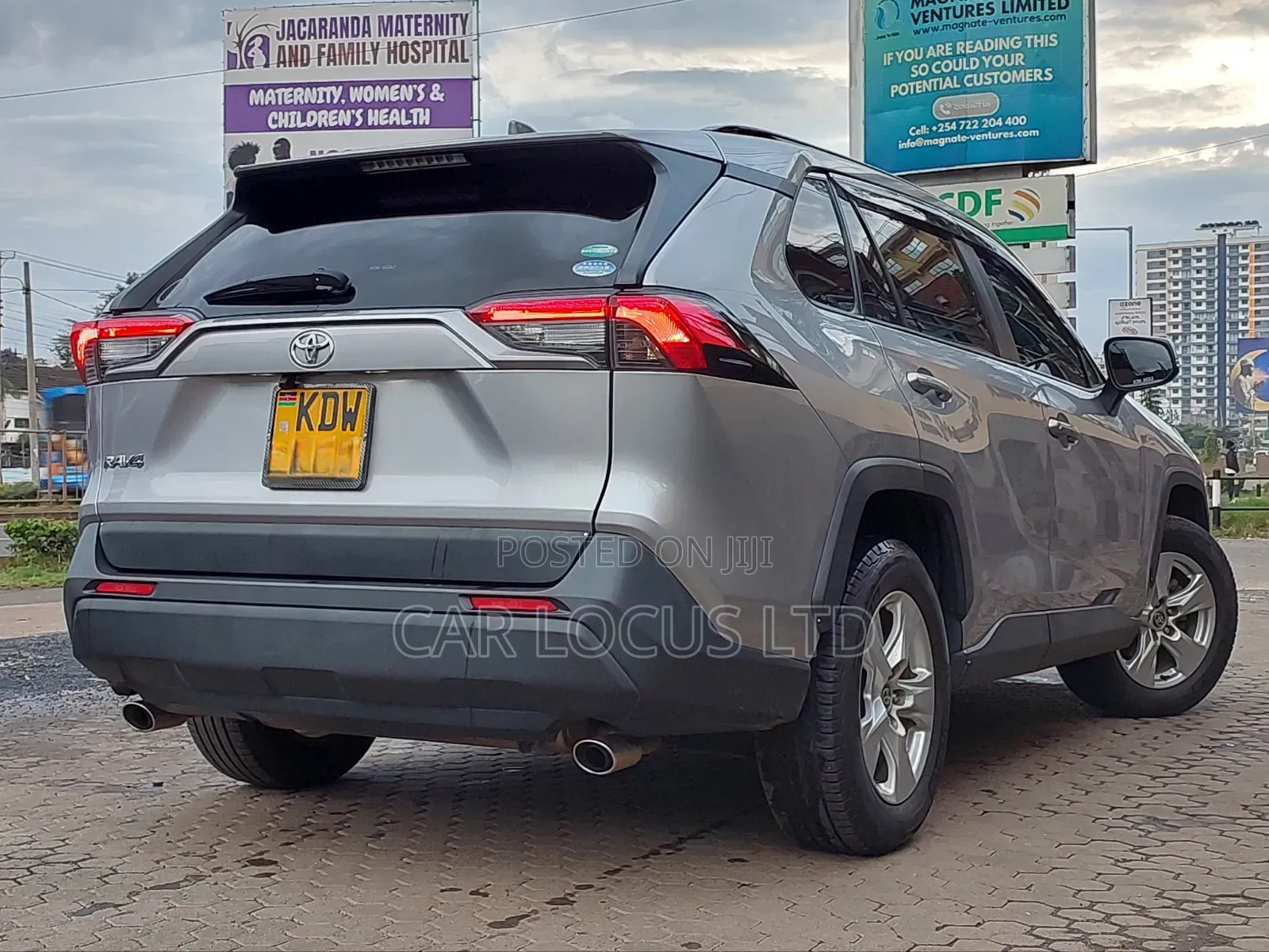 Toyota RAV4 2020 Silver