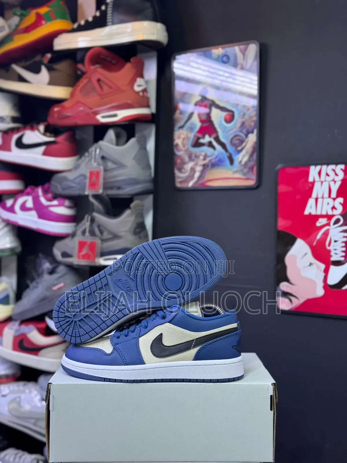 Air Jordan 1 Low “Game Royal”
Sizes :_37 38 39 40 41 42 43 44 45