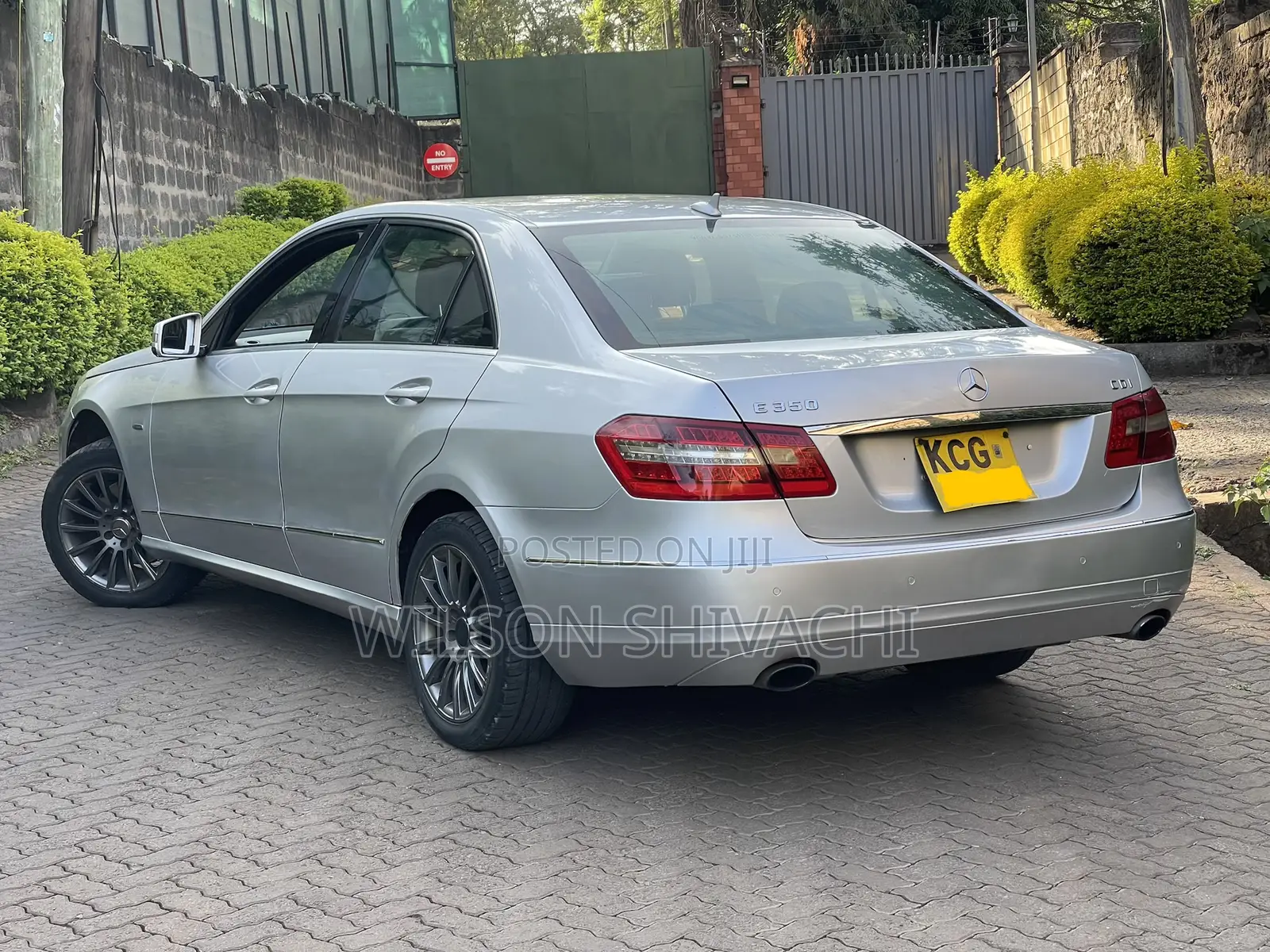 Mercedes-Benz E350 2010 Silver