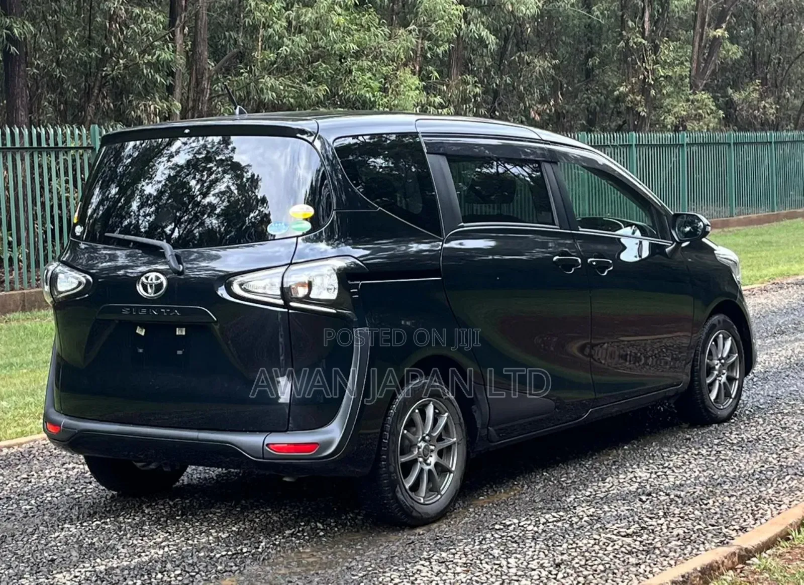 Toyota Sienta 2019 Black
