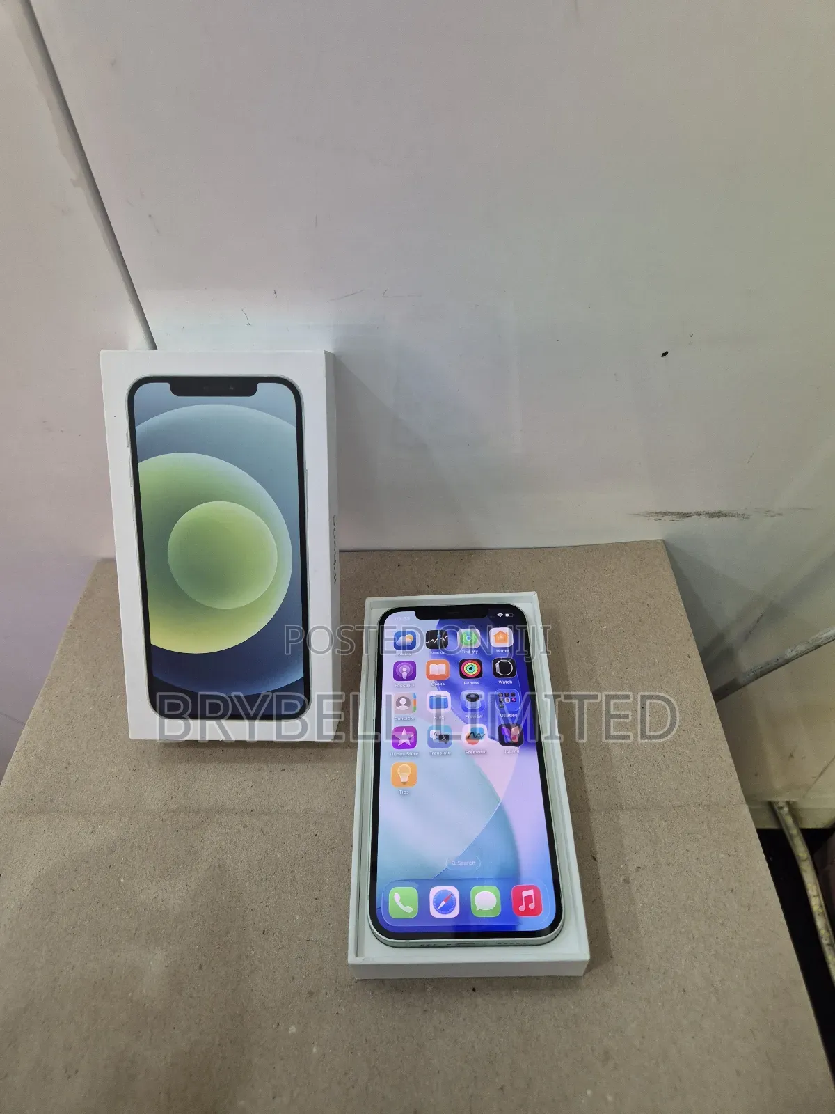 Apple iPhone 12 64 GB Green