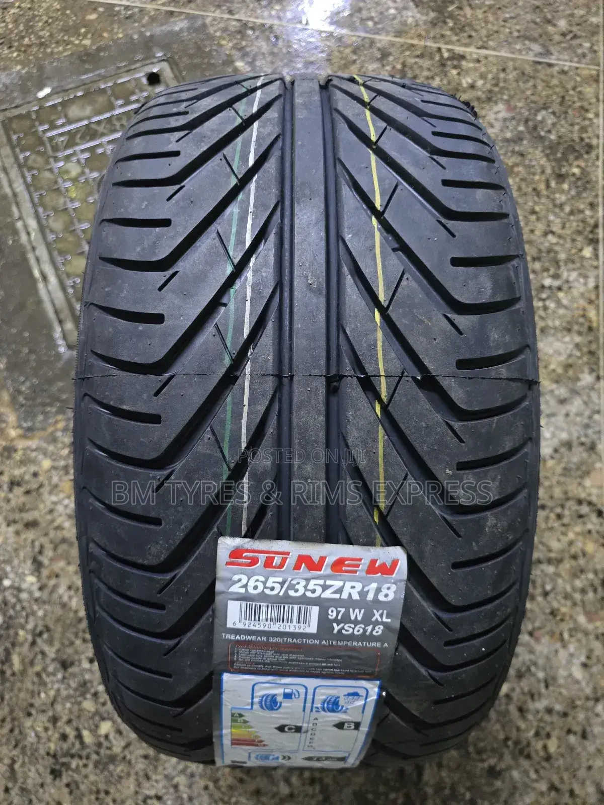265 /35 R18 Sunew Tyres.