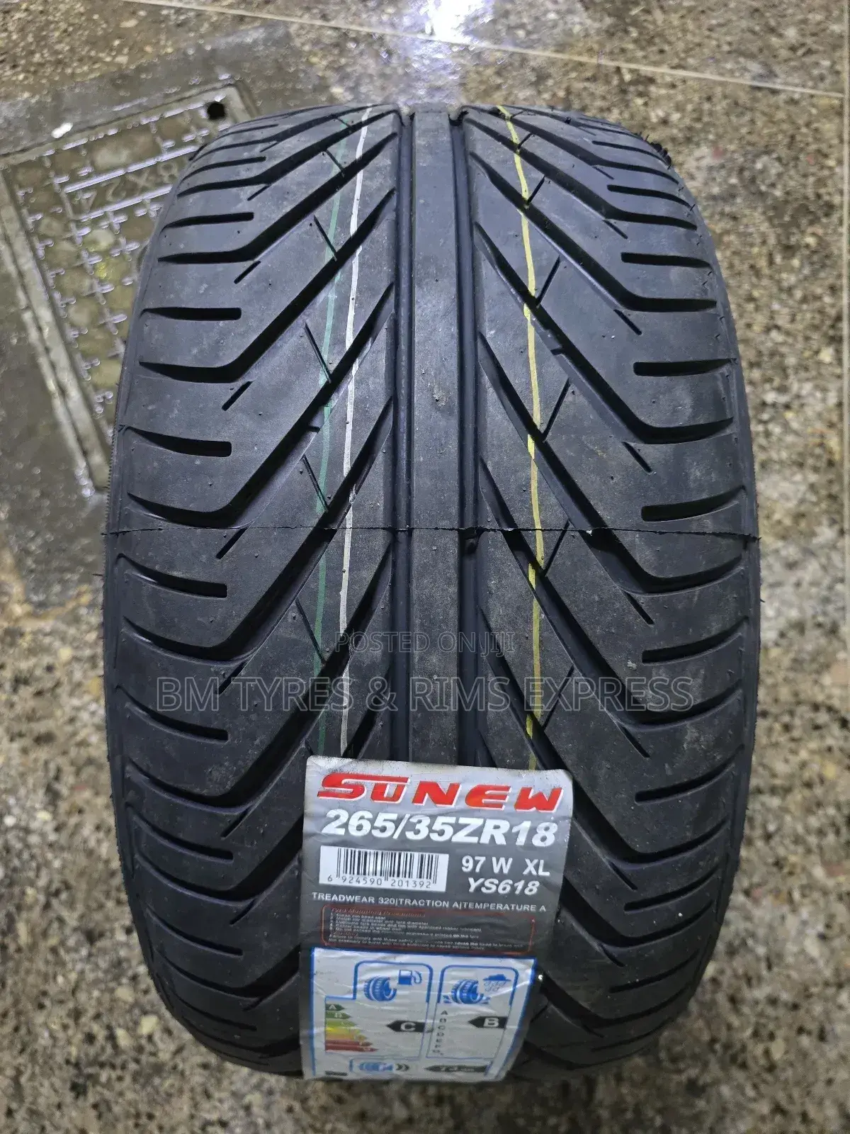 265 /35 R18 Sunew Tyres.