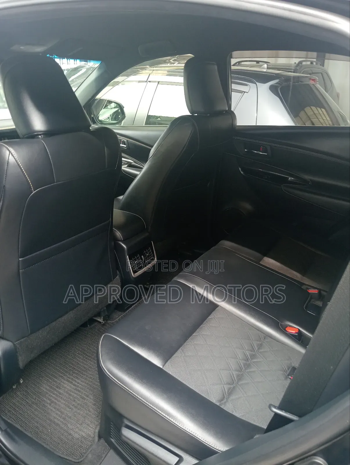 Toyota Harrier 2019 Black