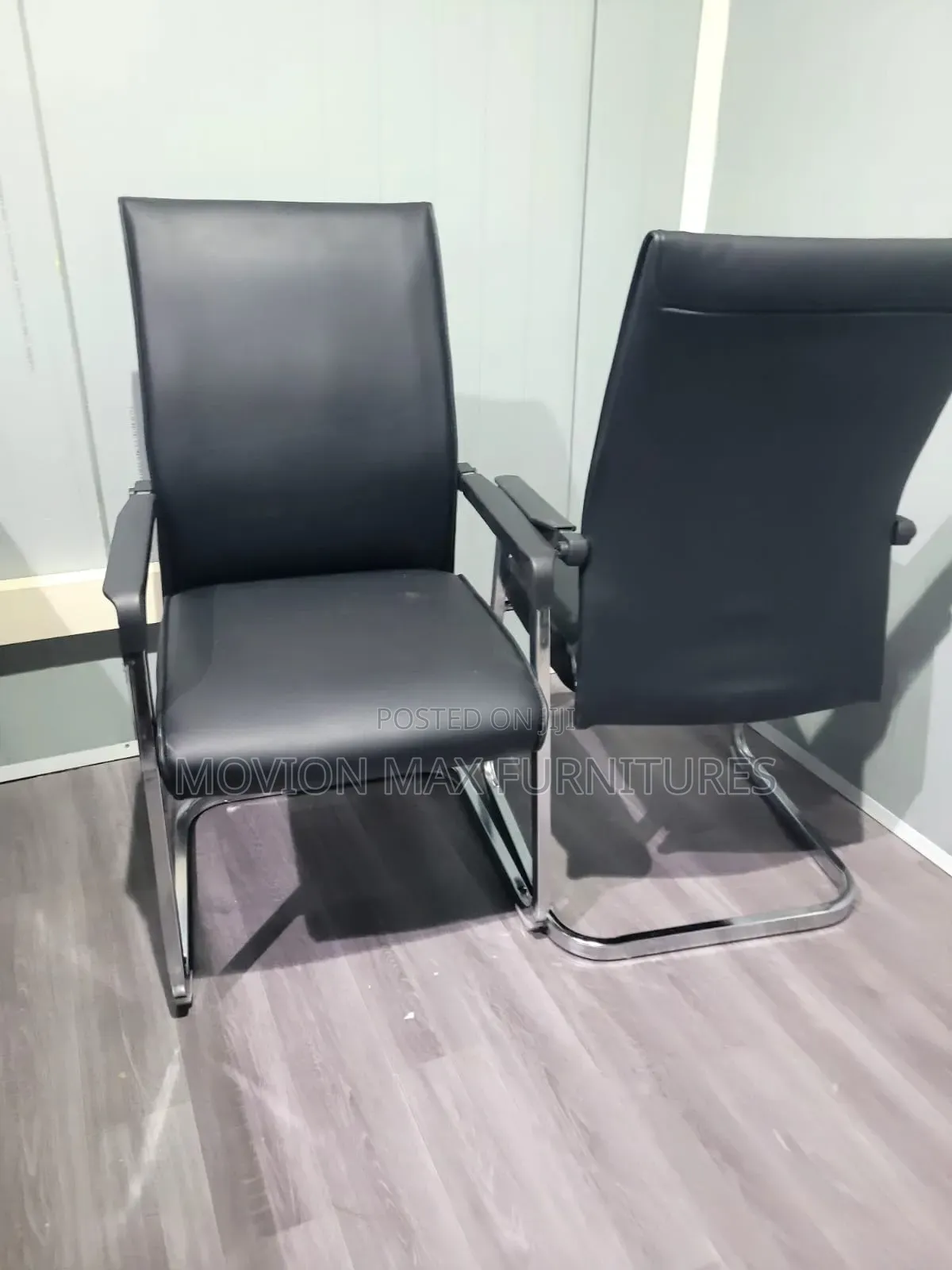 Executive Comfort Waiting Chair