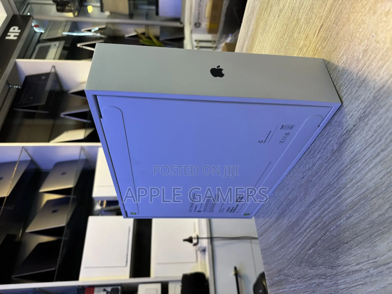 New Laptop Apple MacBook Air 2025 M4 13-inch 16GB Apple M4 SSD 512GB