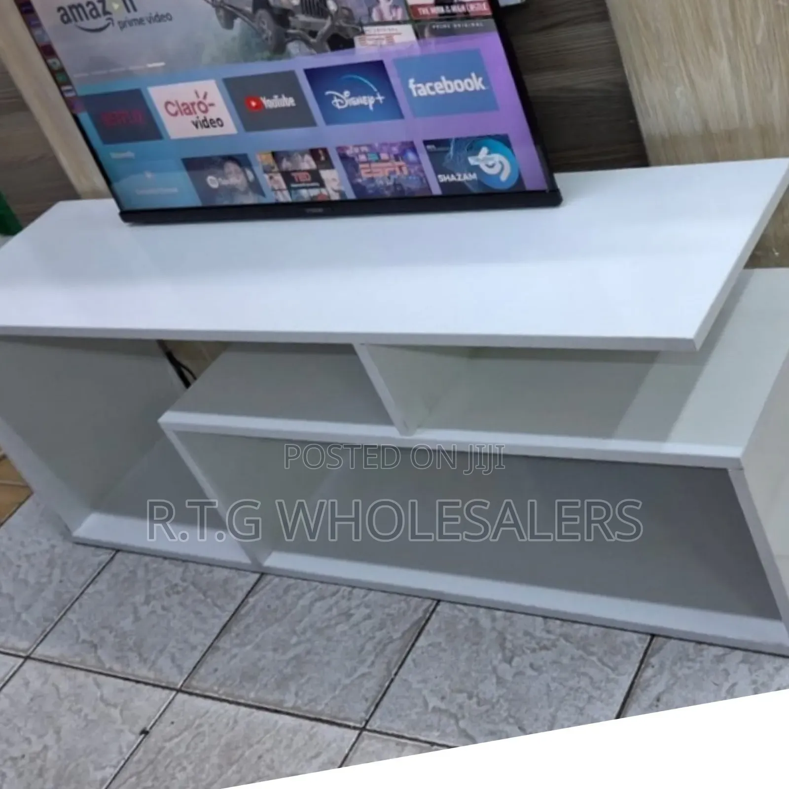 Modern Mexico Tv Stand – Sleek Storage for Living Rooms