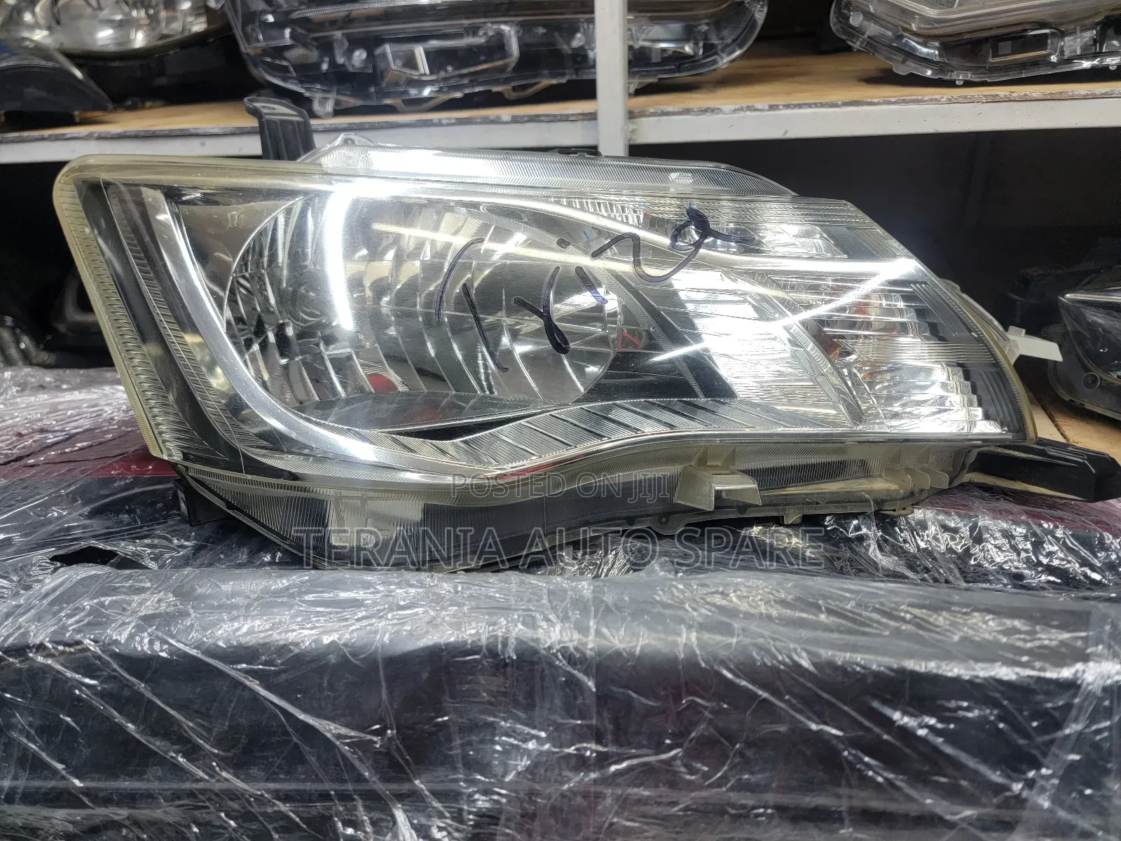 Fielder 161 Headlight