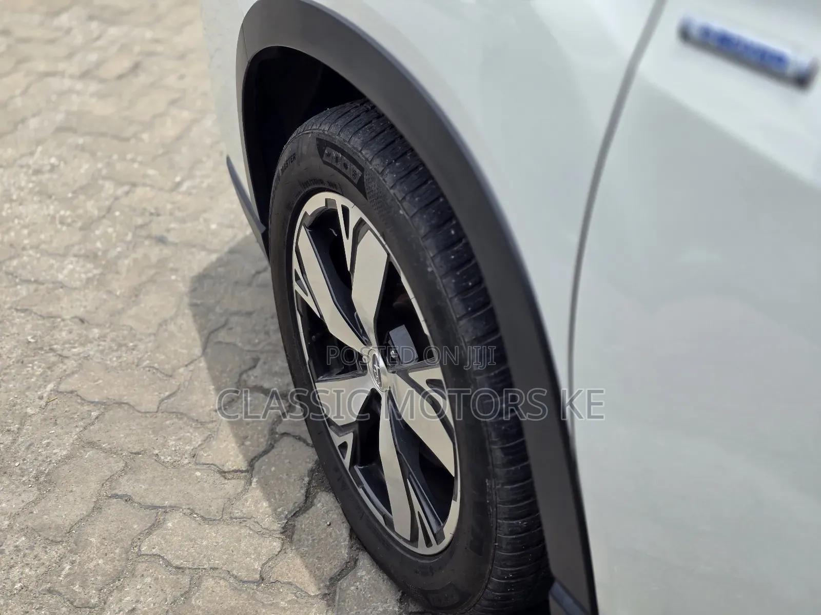 Subaru Forester Premium AWD 2019 Pearl