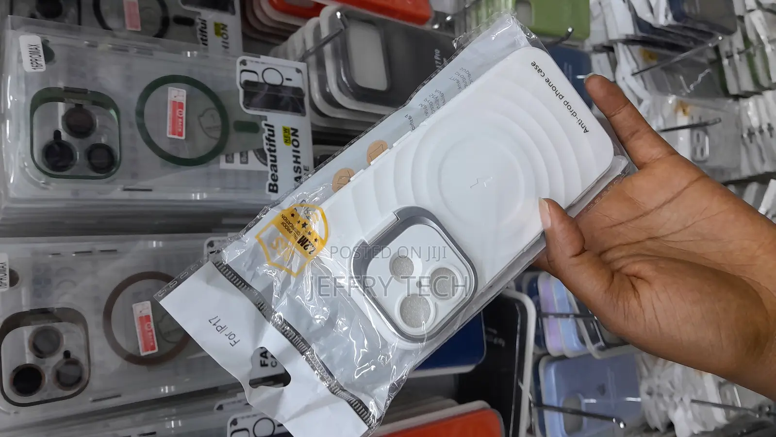Heisa Silicone Magsafe Case for iPhone 17 Built-in Camera Stash Stand