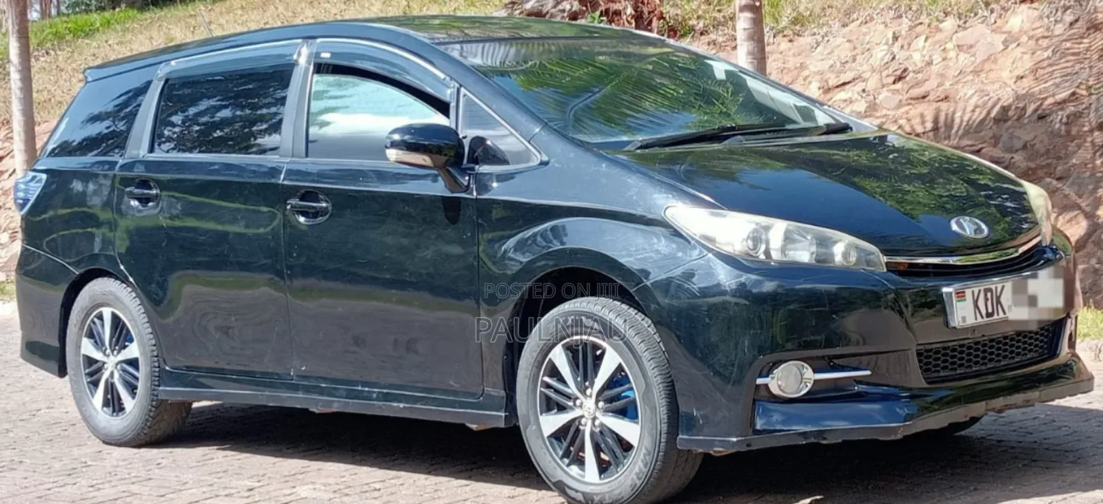 Toyota Wish 2015